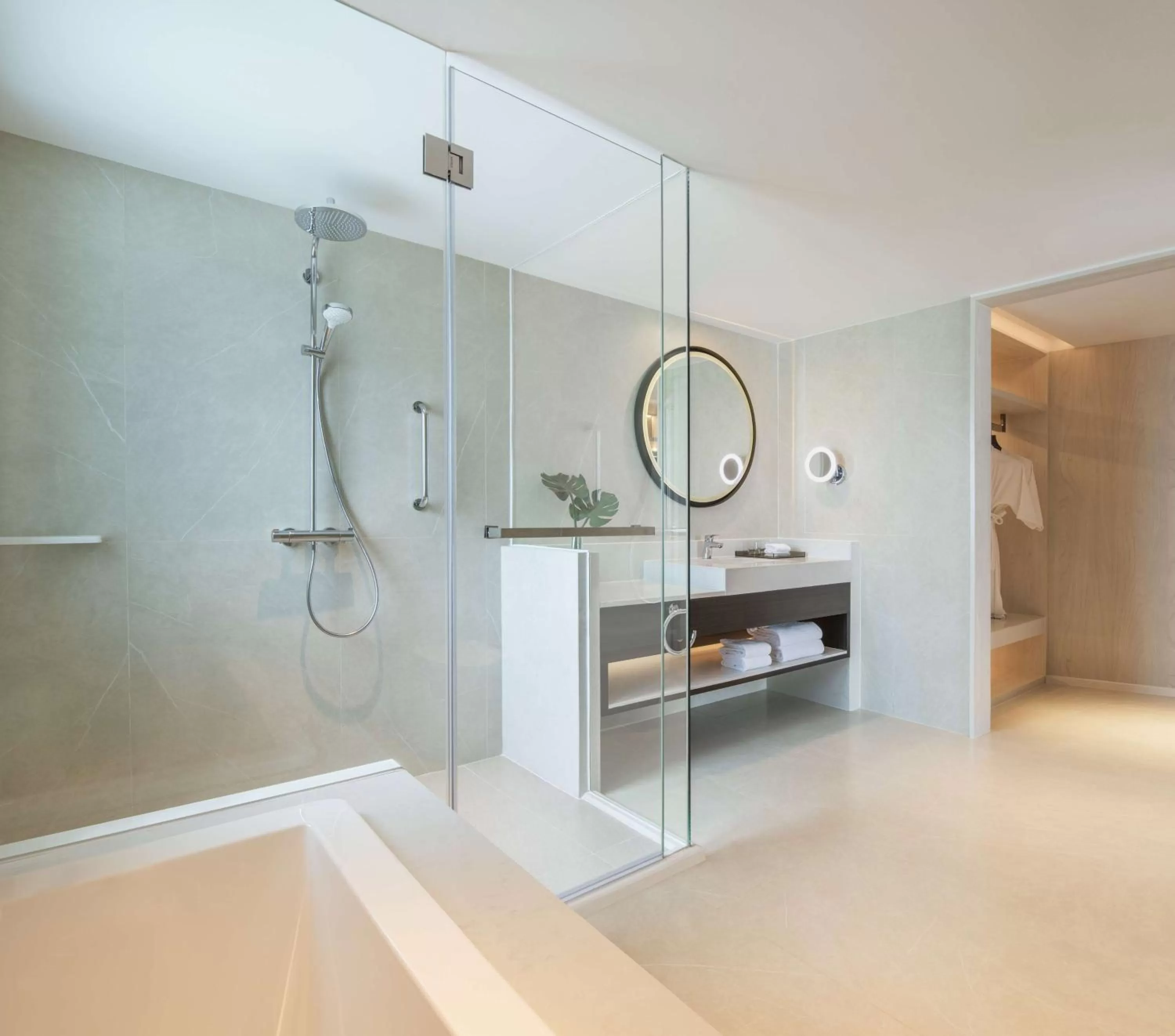 Bathroom in DoubleTree by Hilton Bangkok Ploenchit