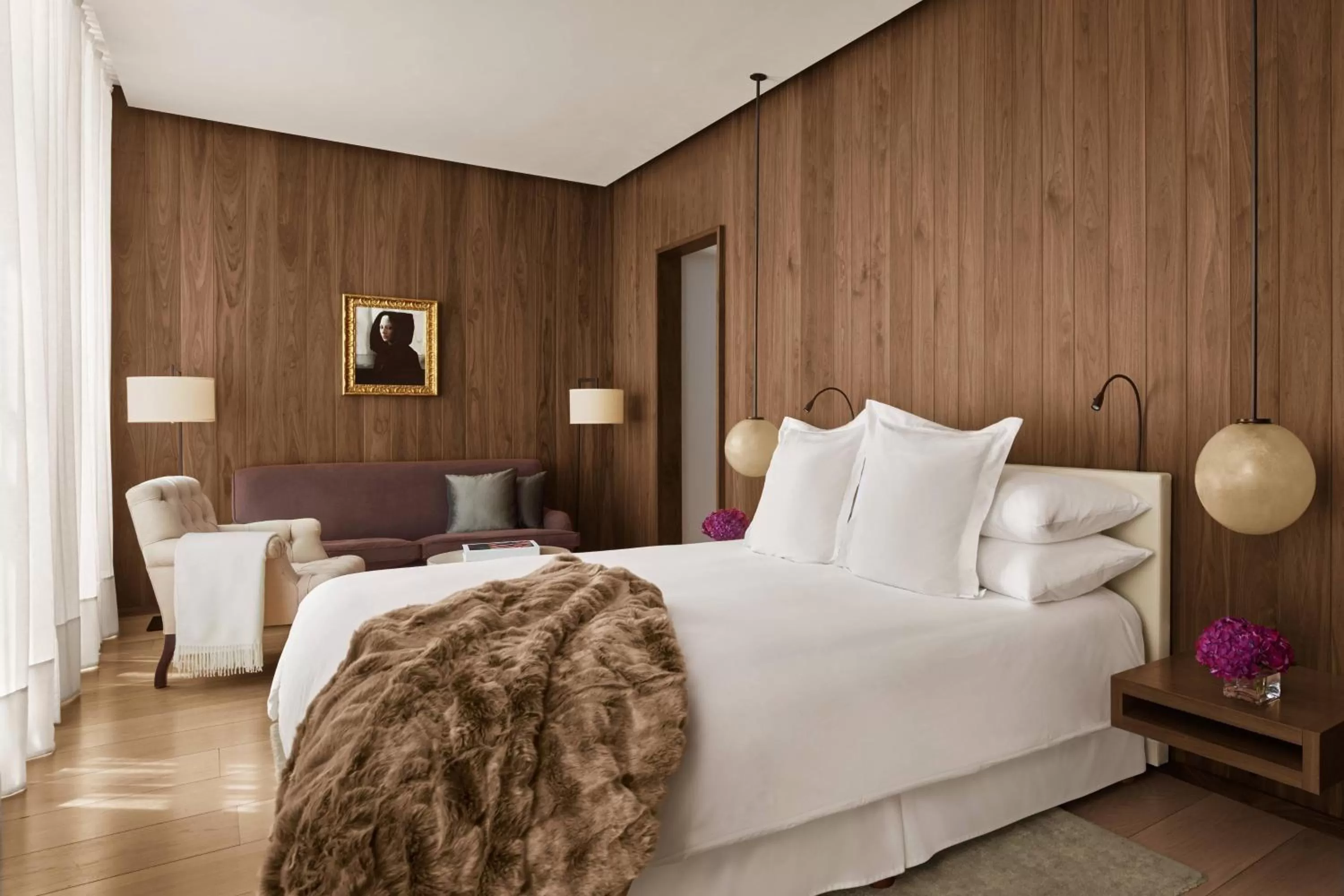 Photo of the whole room, Bed in The London EDITION