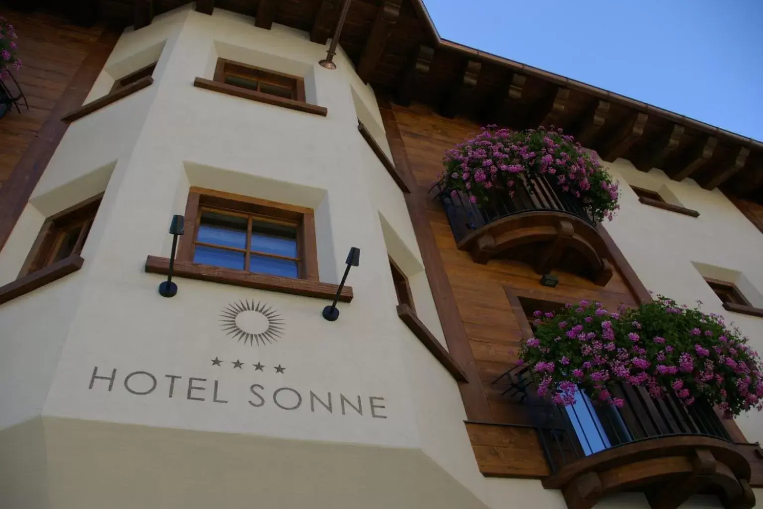 Facade/entrance, Property Building in Eco & Wellness Boutique Hotel Sonne