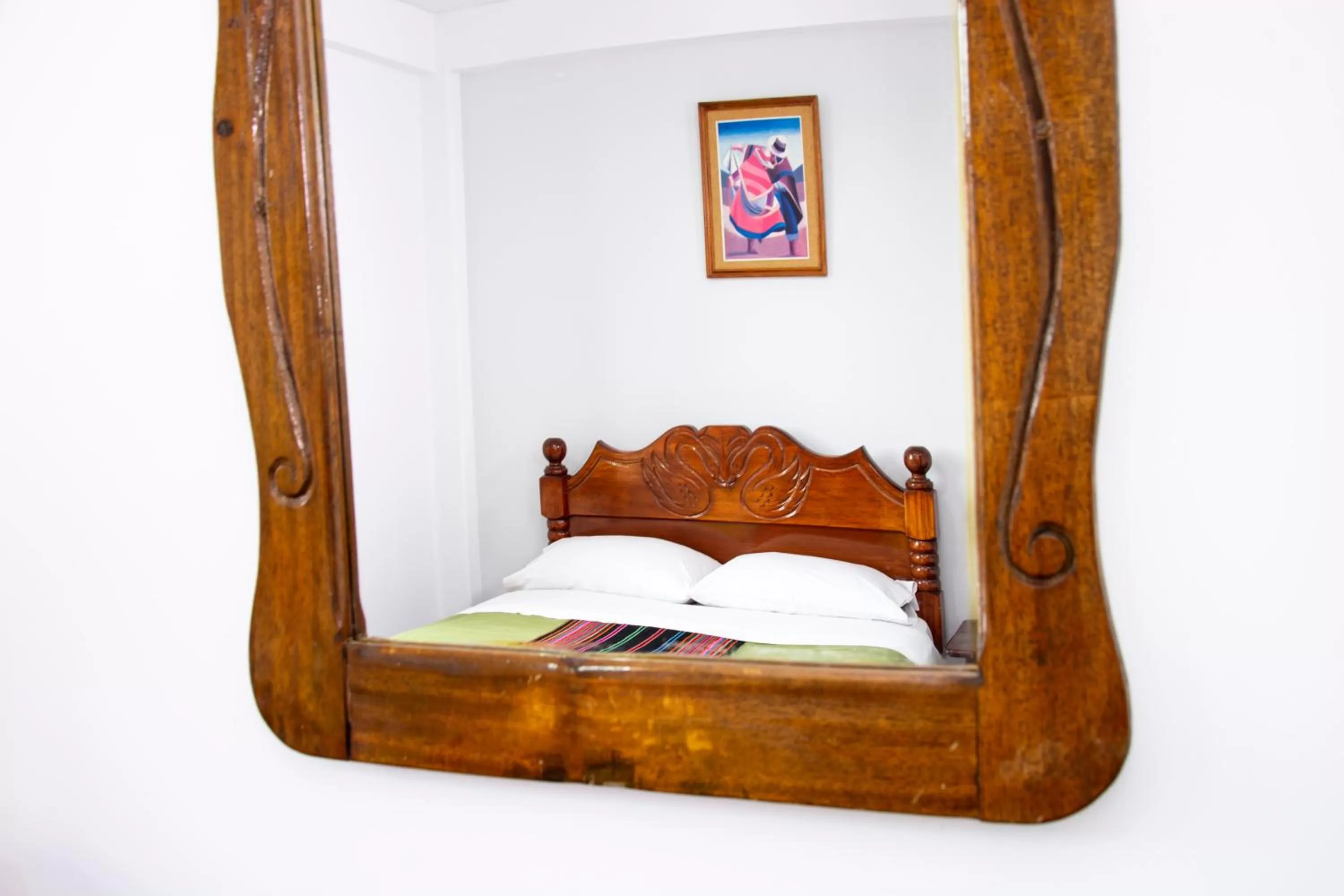 Decorative detail, Bed in Inca's Room