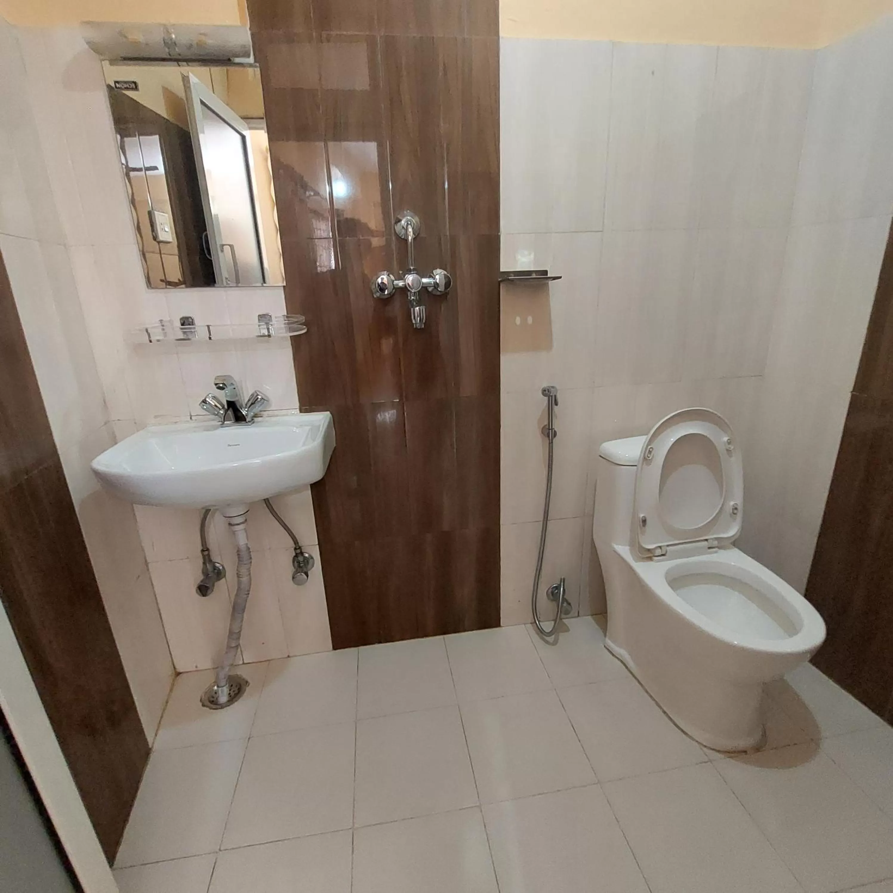 Shower in Golden Lake