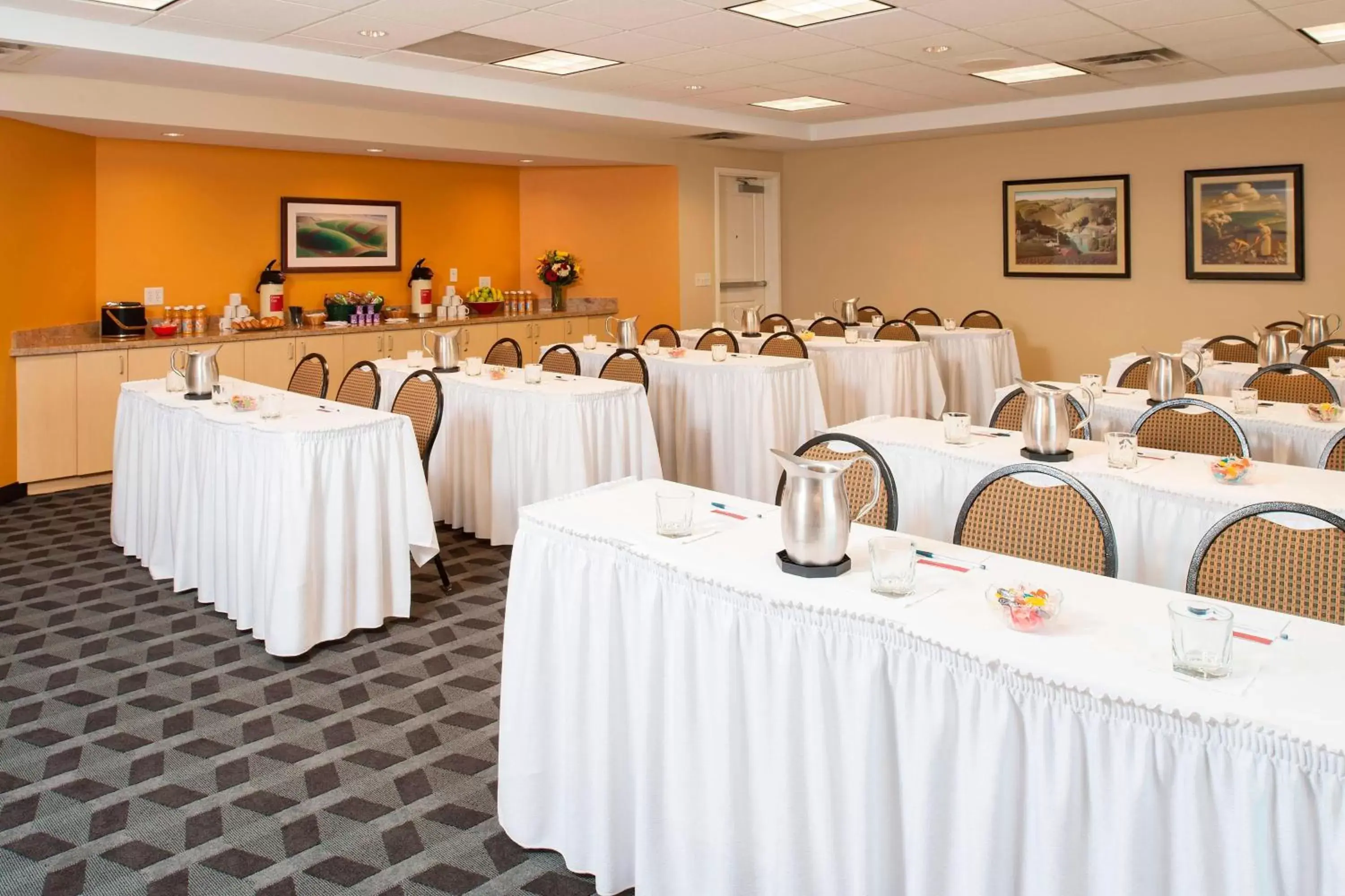 Meeting/conference room in TownePlace Suites Des Moines Urbandale