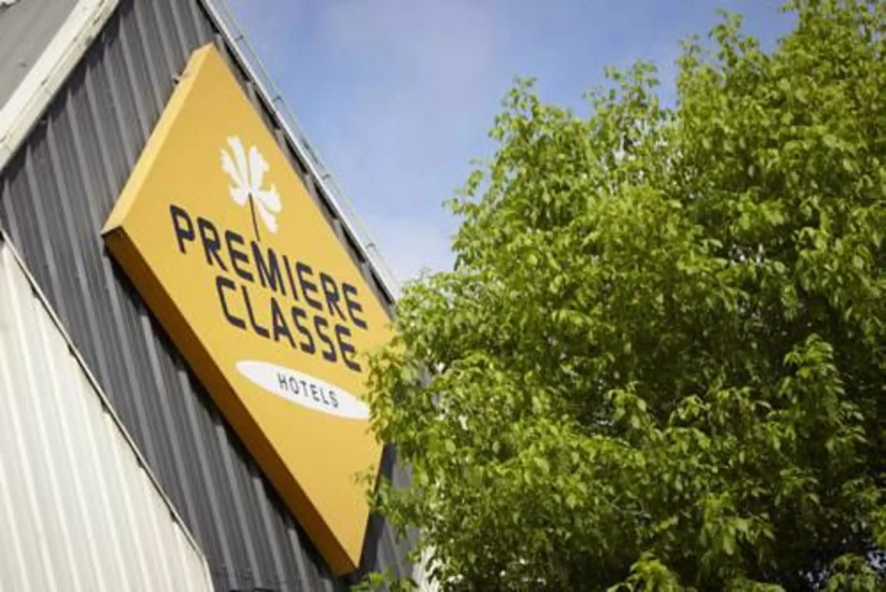 Property logo or sign in Premiere Classe Metz Sud Jouy Aux Arches