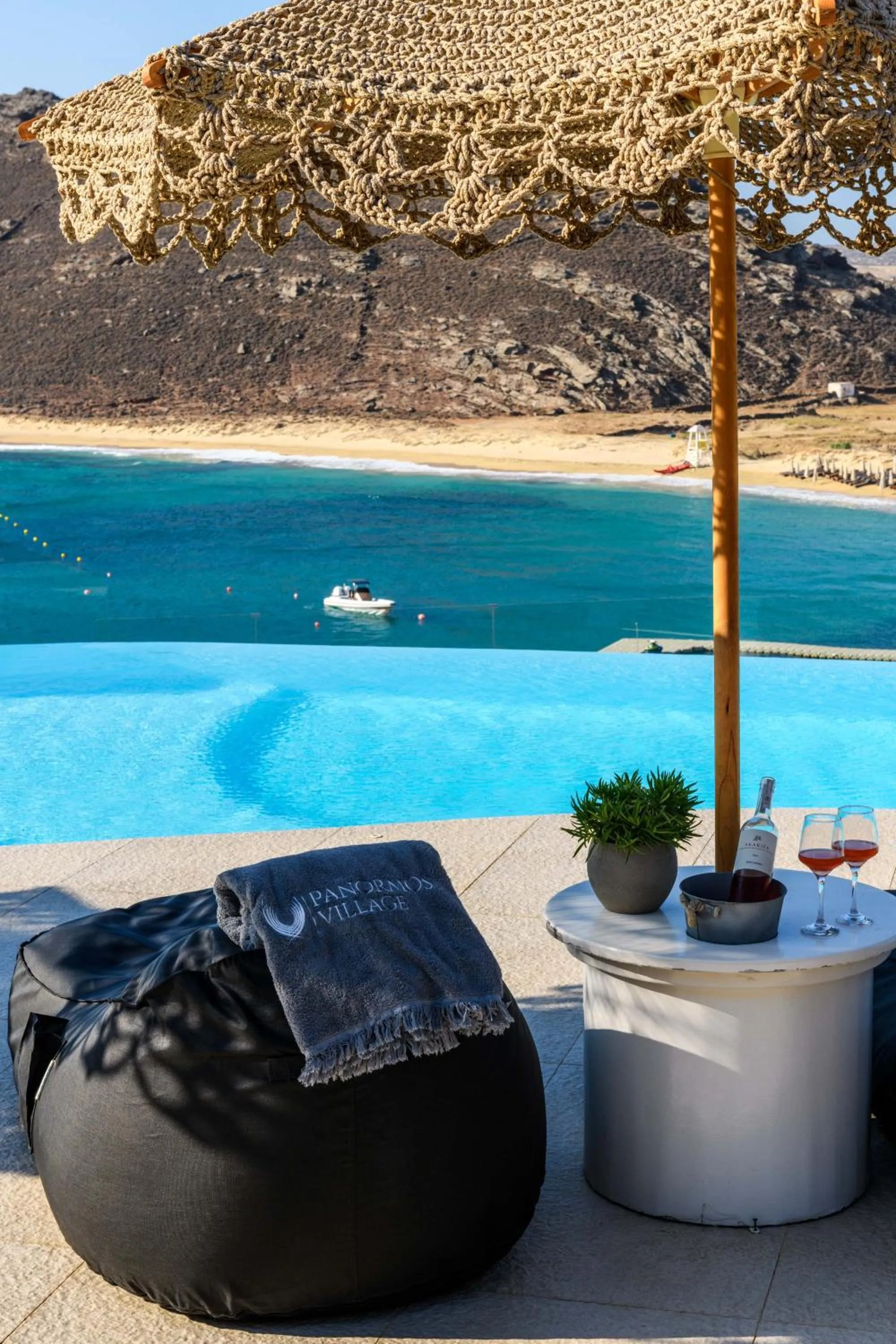 Swimming pool in Panormos Village Hotel
