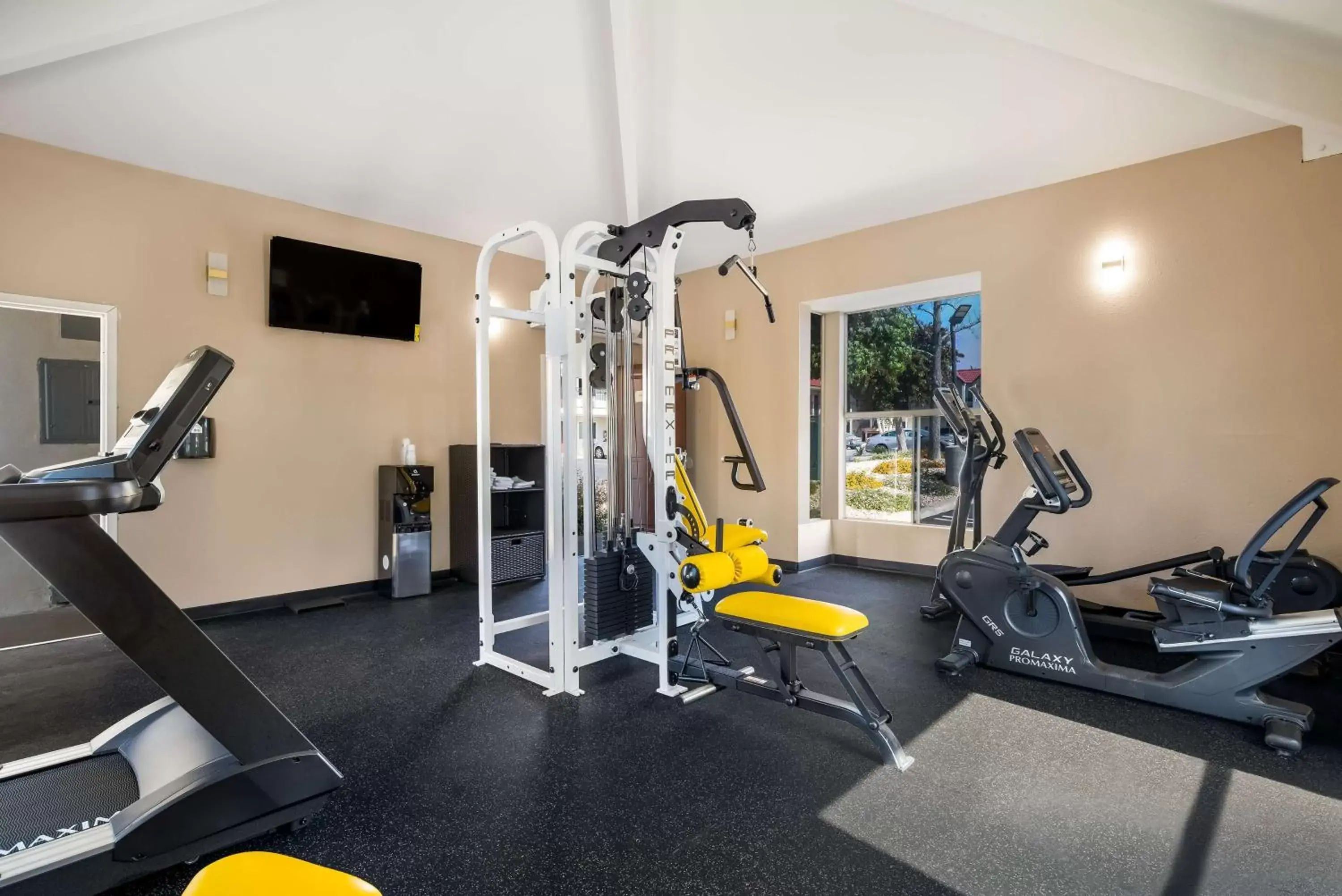 Fitness centre/facilities, Fitness Center/Facilities in SureStay Plus Hotel by Best Western Upland - Ontario North