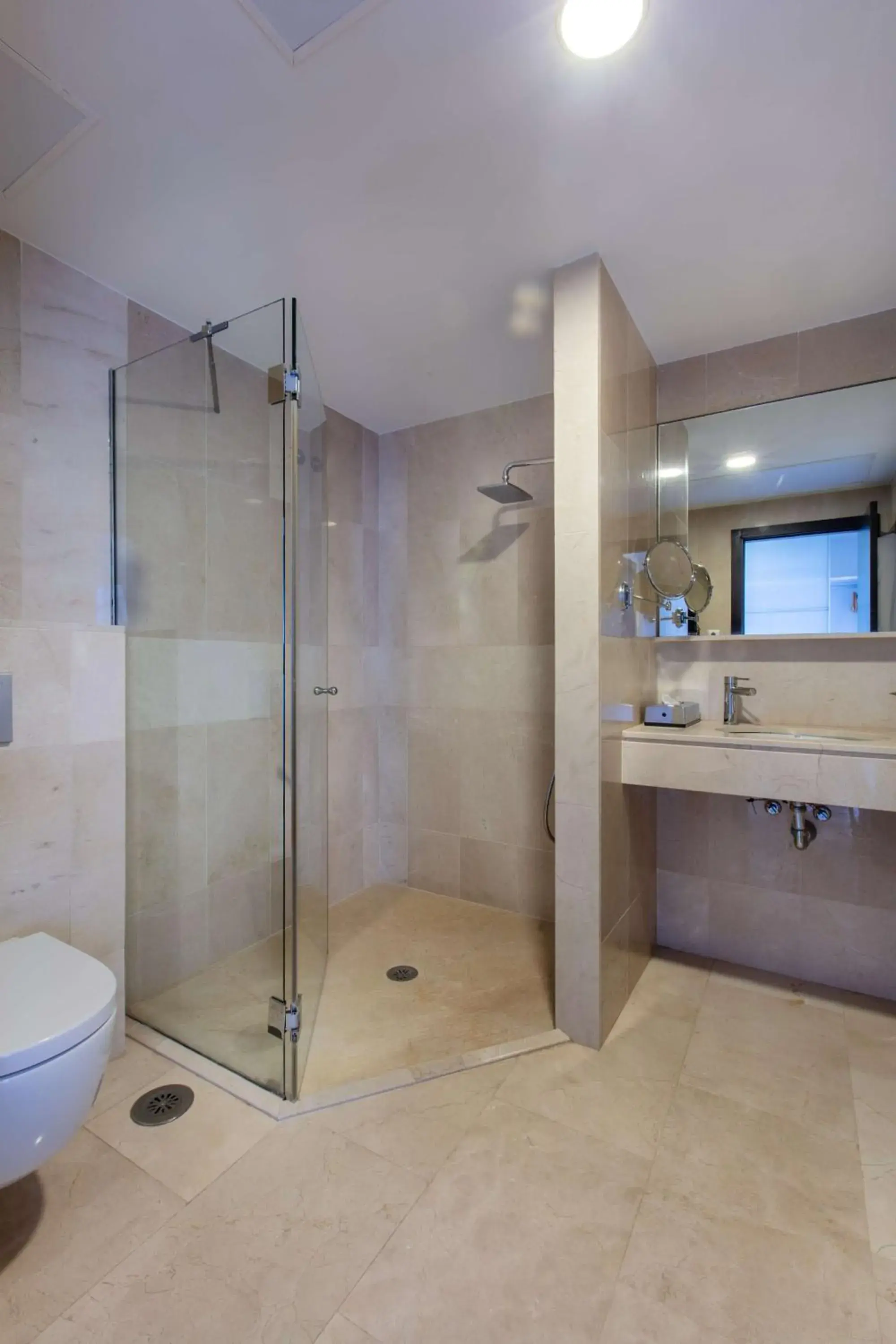 Bathroom in Radisson Blu Resort Gran Canaria