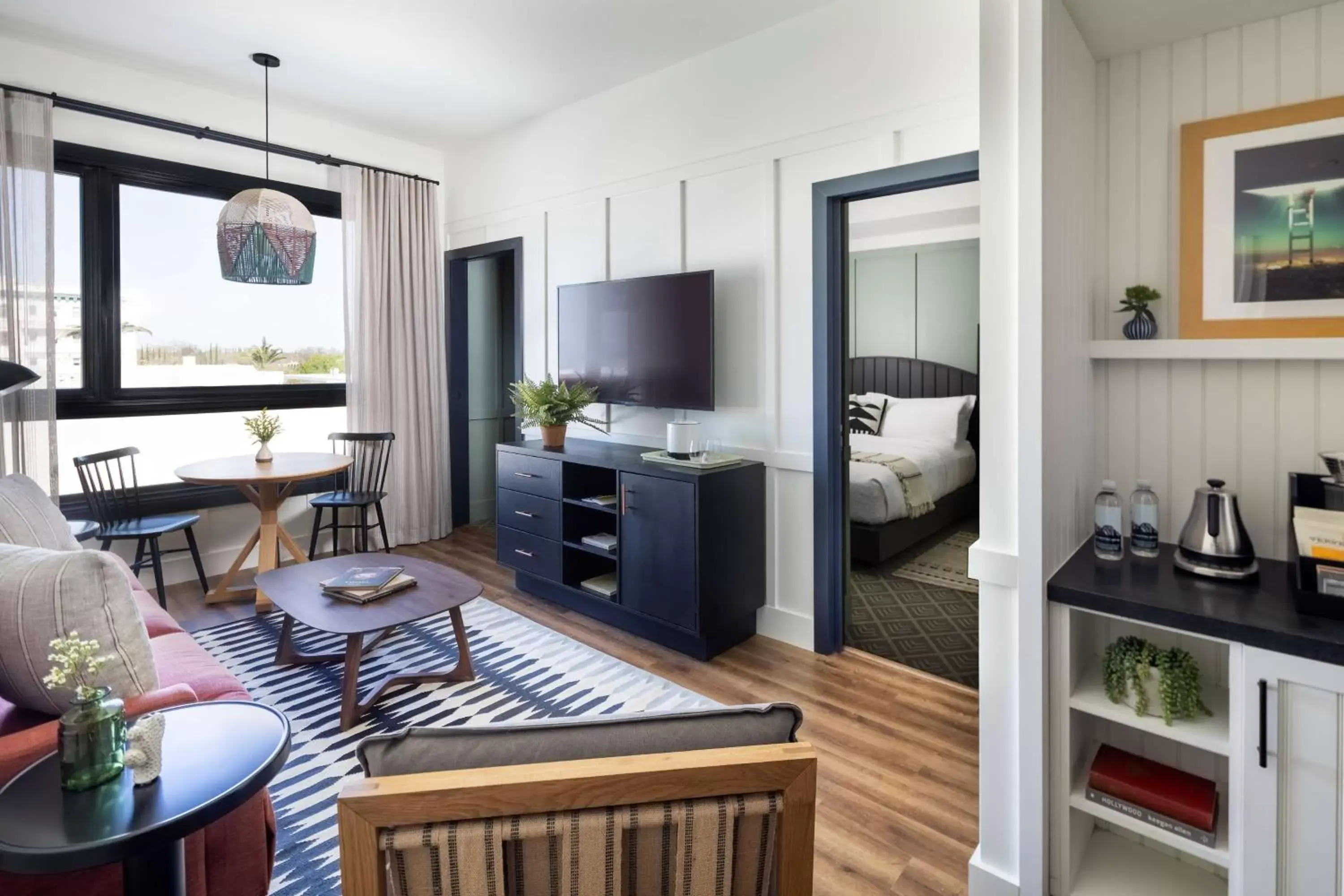 King Suite in El Capitan Hotel King Suite in El Capitan Hotel