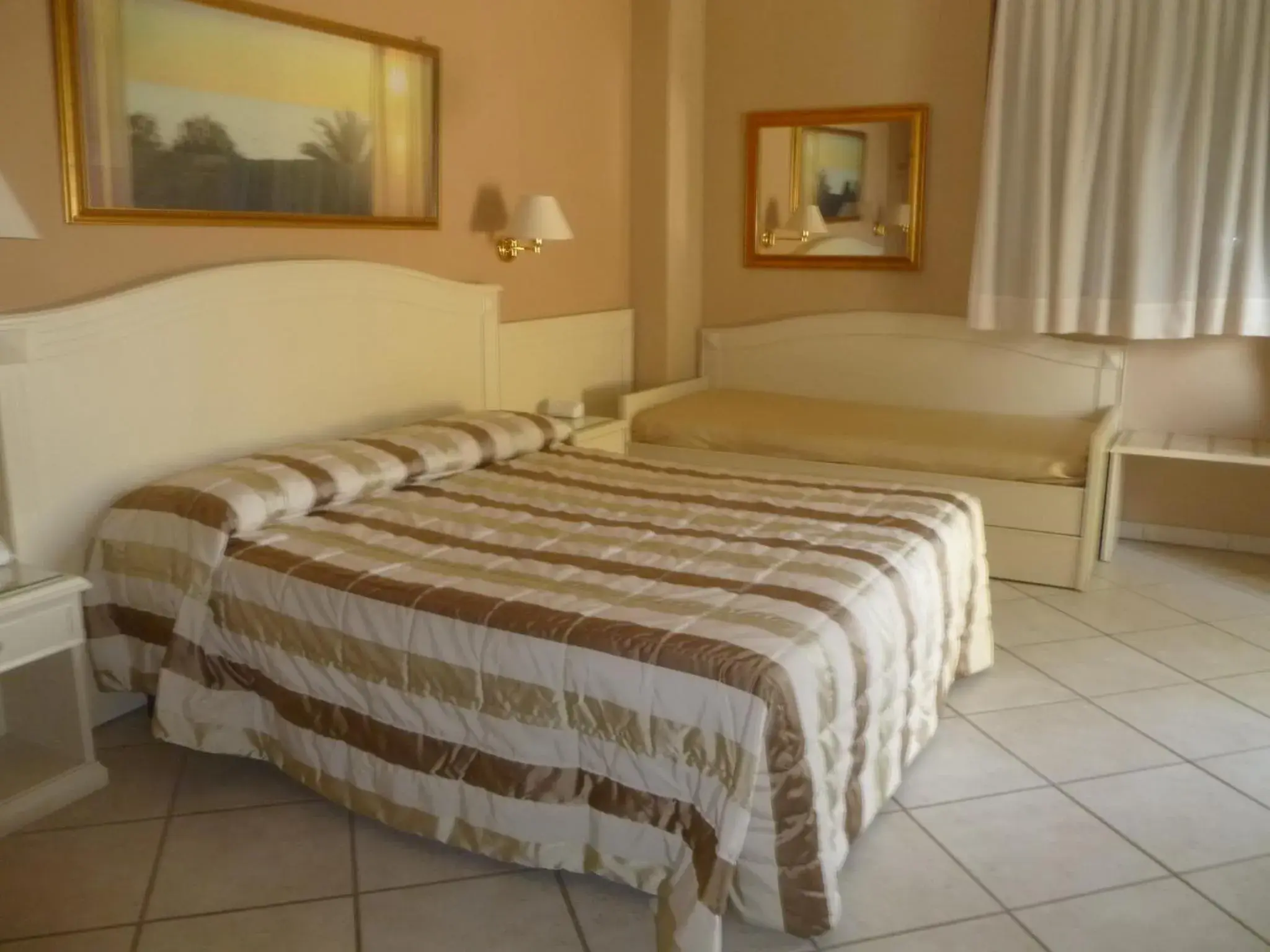 Bedroom, Bed in Conchiglia Azzurra Hotel & Beach