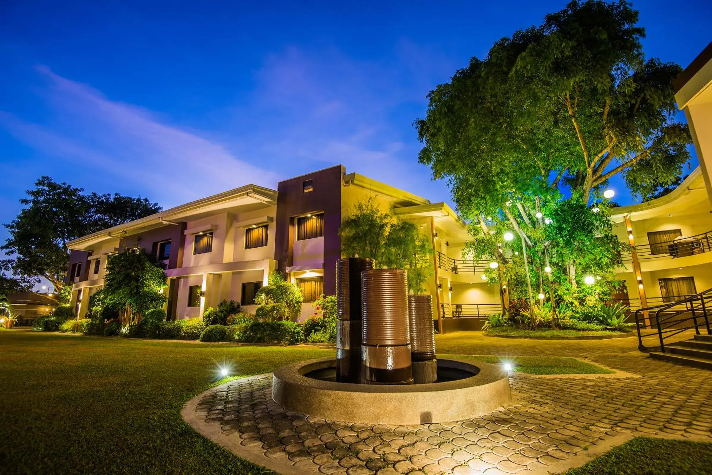 Garden view, Property Building in Ariana Hotel