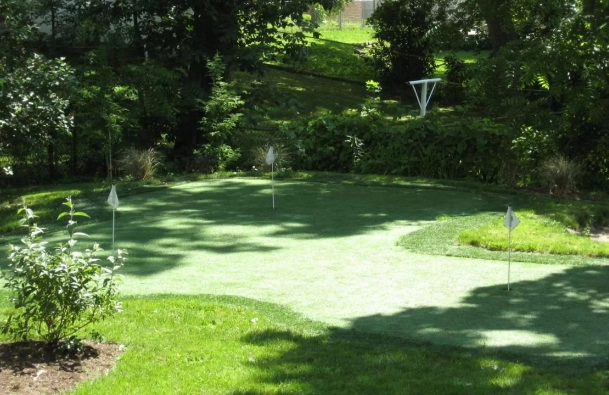 Entertainment, Garden in Rose Heart Inn