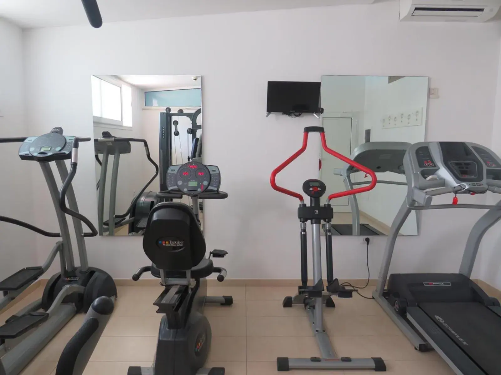 Activities, Fitness Center/Facilities in Hotel Montmartre