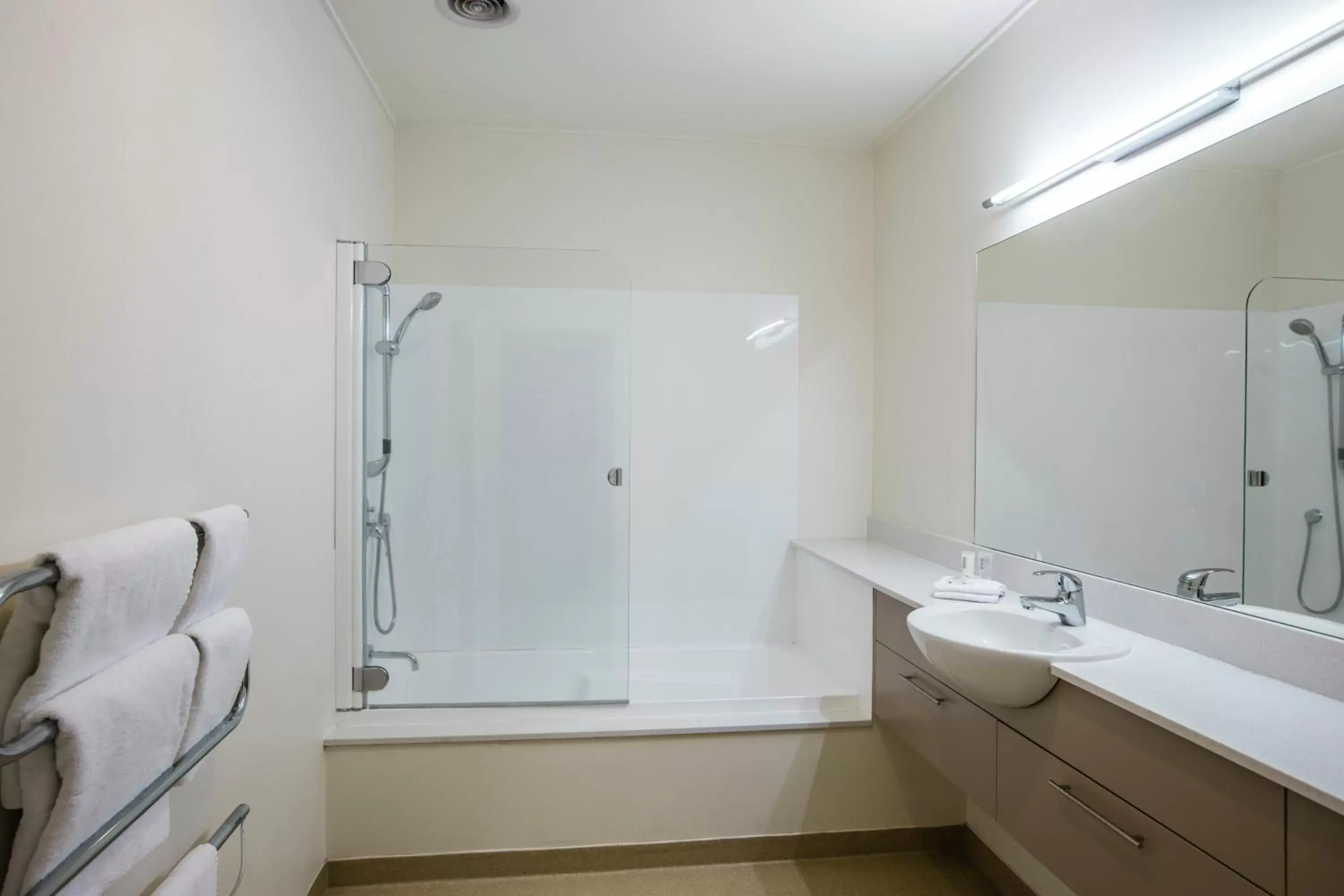 Bathroom in Quest On Lambton Serviced Apartments