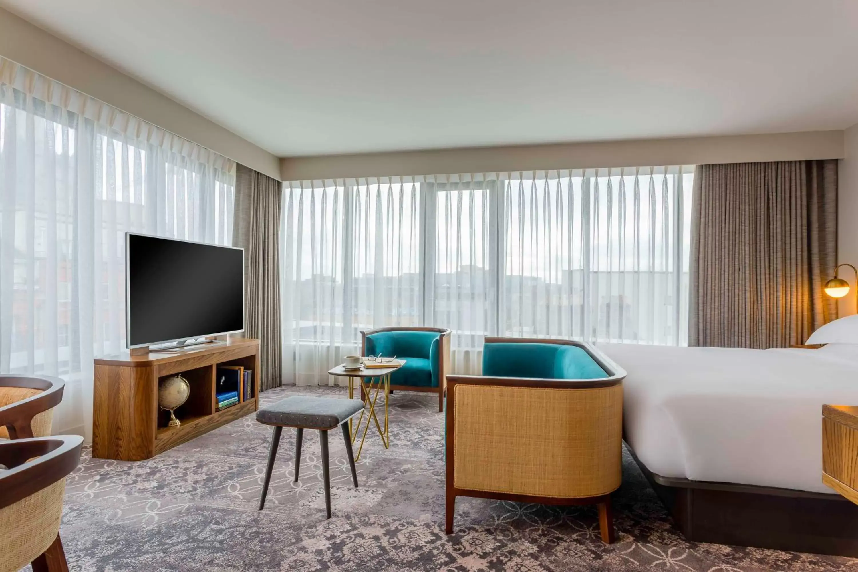 Photo of the whole room, TV/Entertainment Center in Hyatt Centric The Liberties Dublin