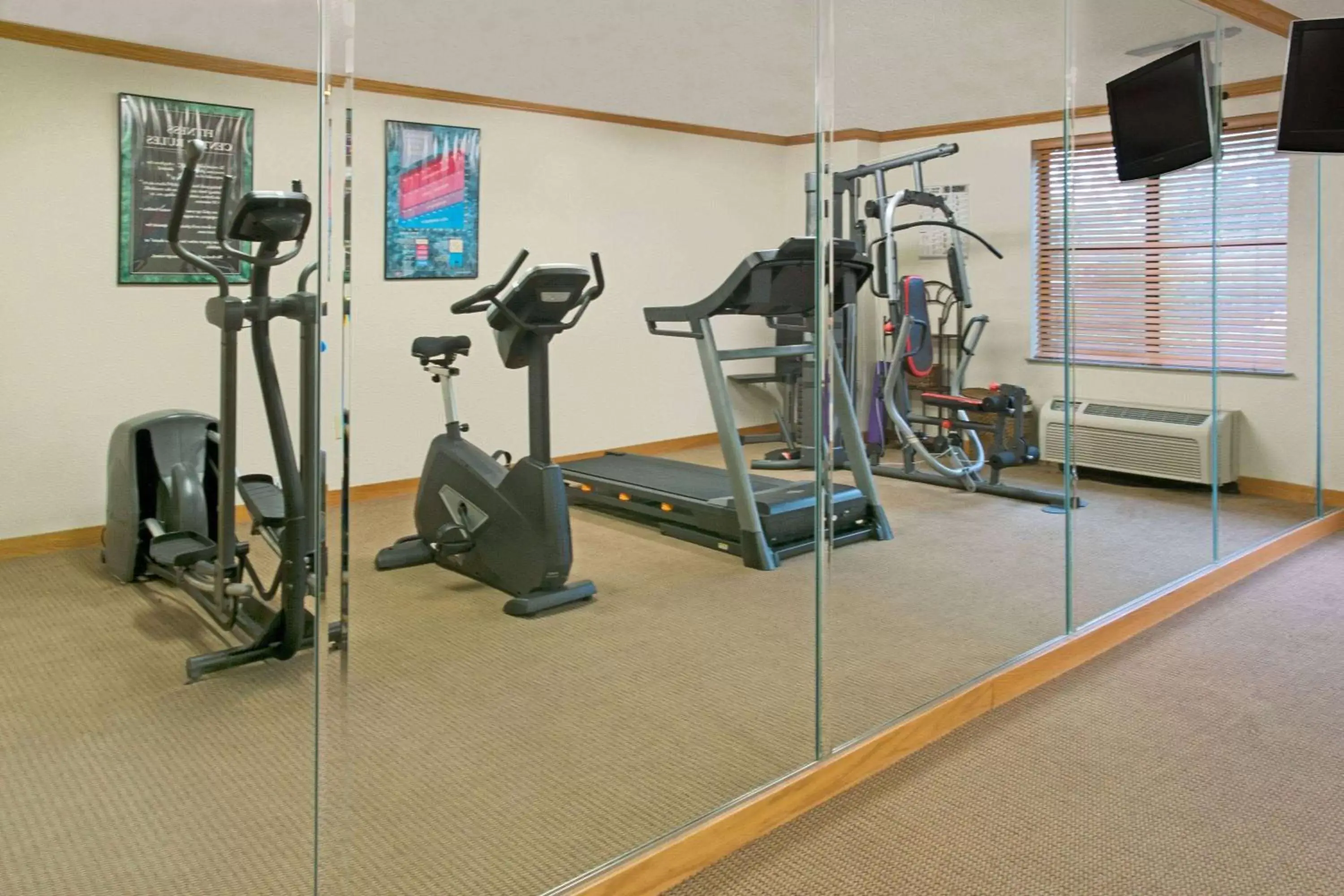 Fitness centre/facilities, Fitness Center/Facilities in Baymont by Wyndham Conroe