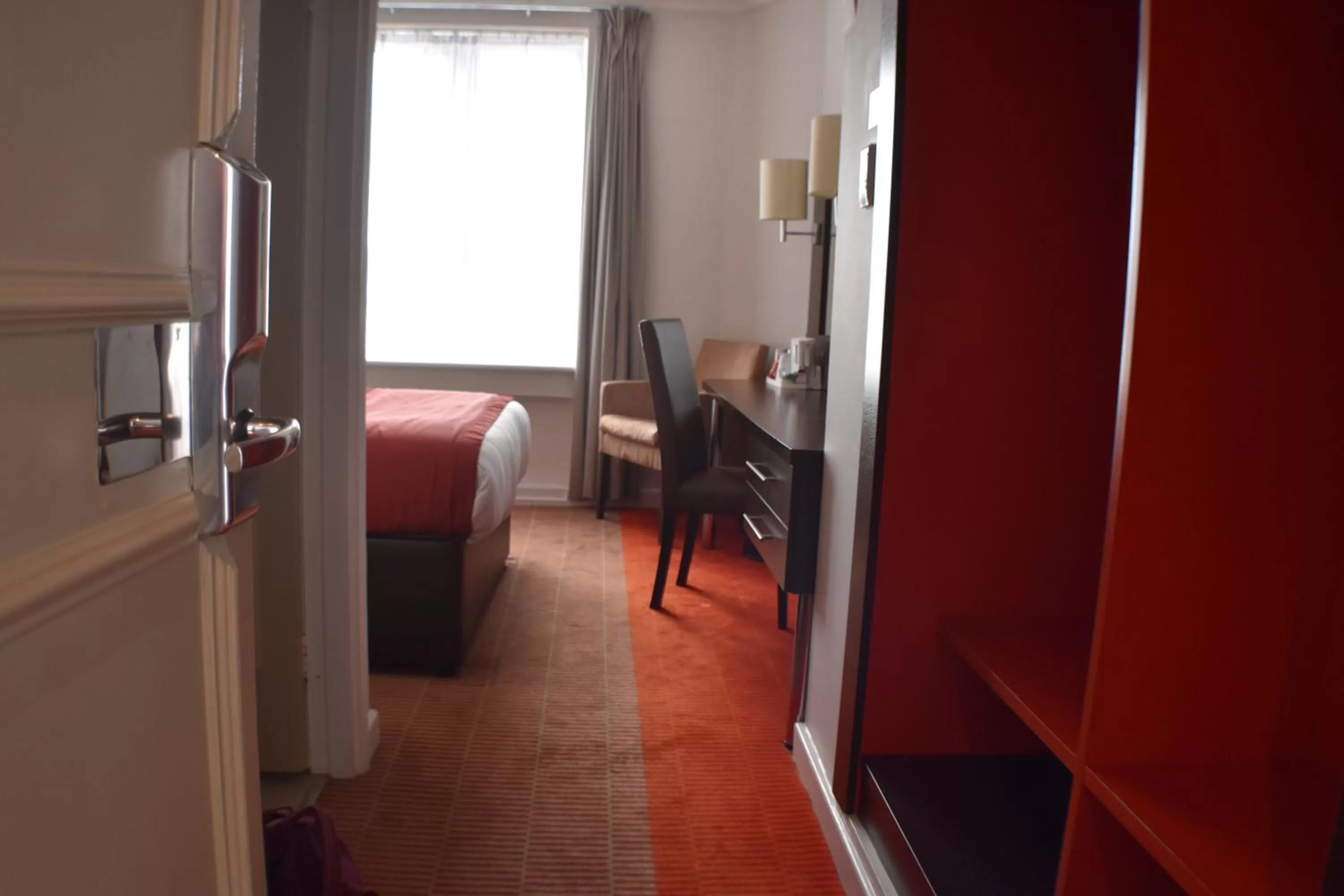 Bedroom, Bed in The Dragon Hotel