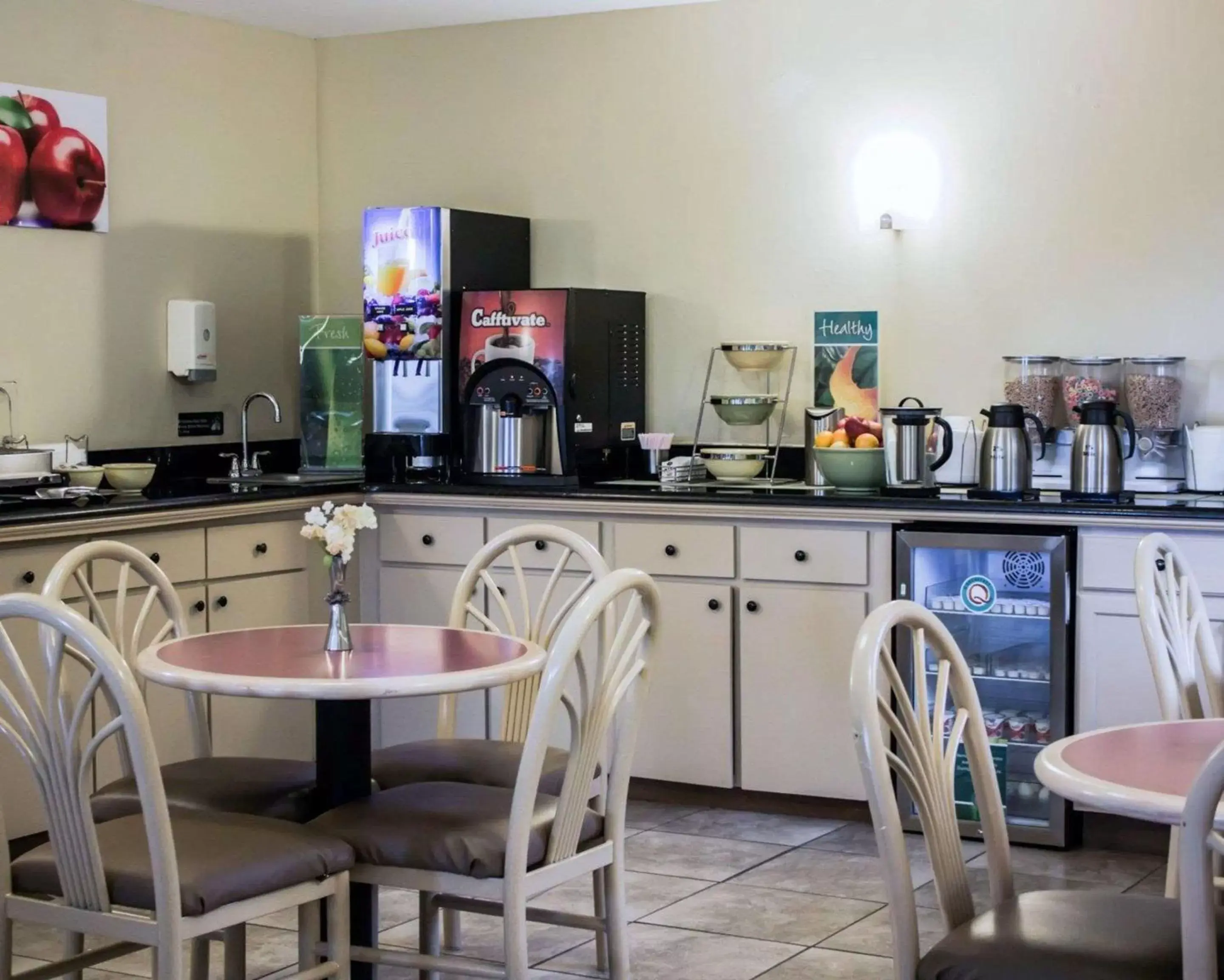 Restaurant/places to eat in Quality Inn & Suites St Augustine Beach