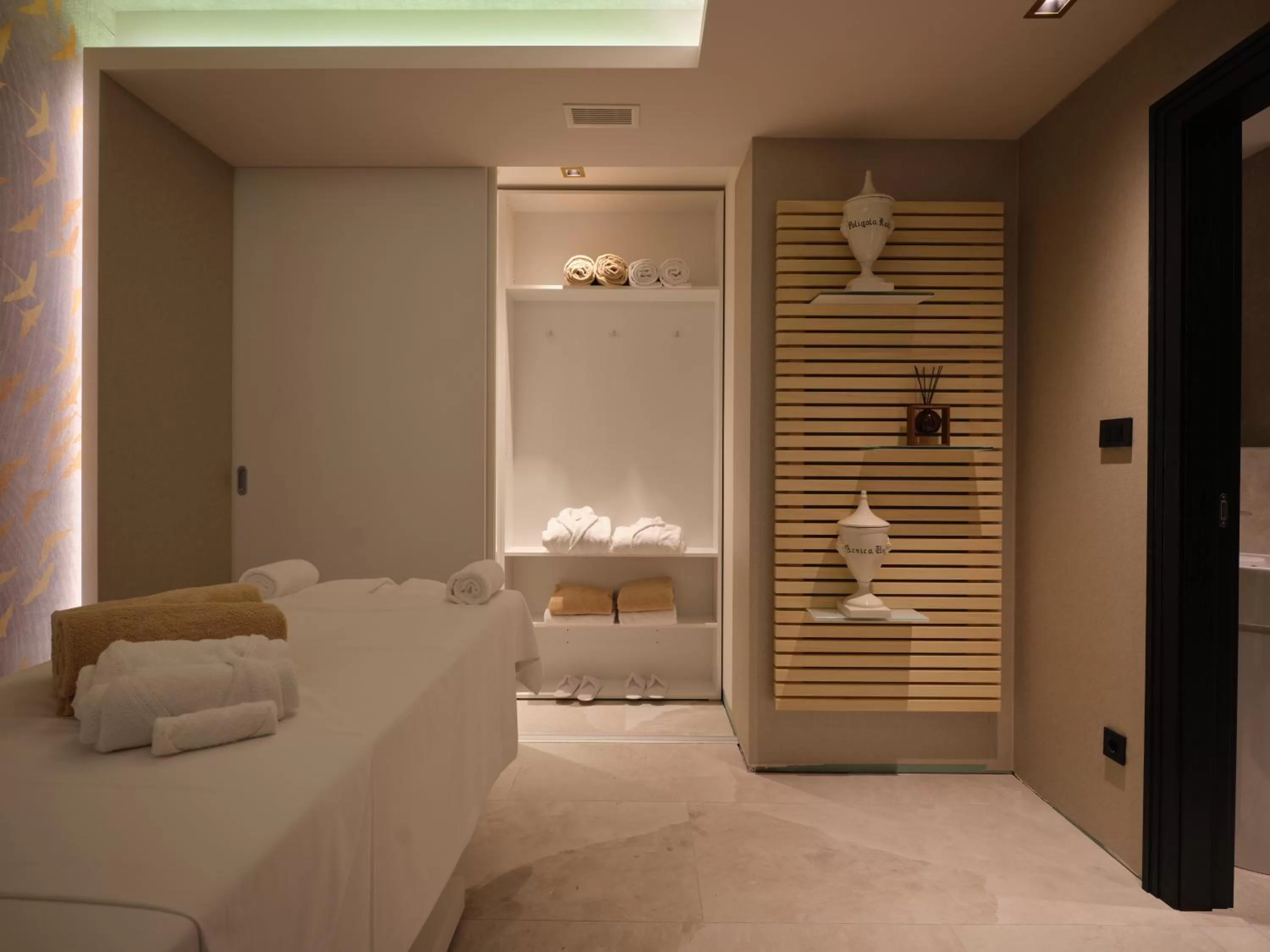 Massage, Bed in Palazzo Rainis Hotel & Spa - Small Luxury Hotel - Adults Only