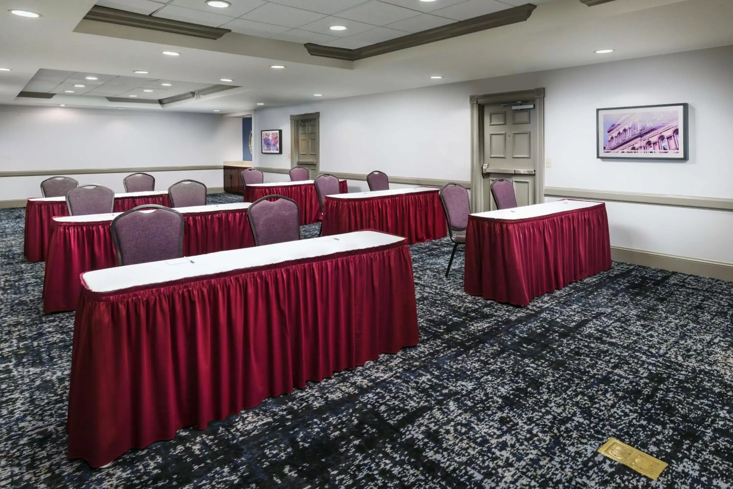 Meeting/conference room in Hampton Inn & Suites Baltimore Inner Harbor