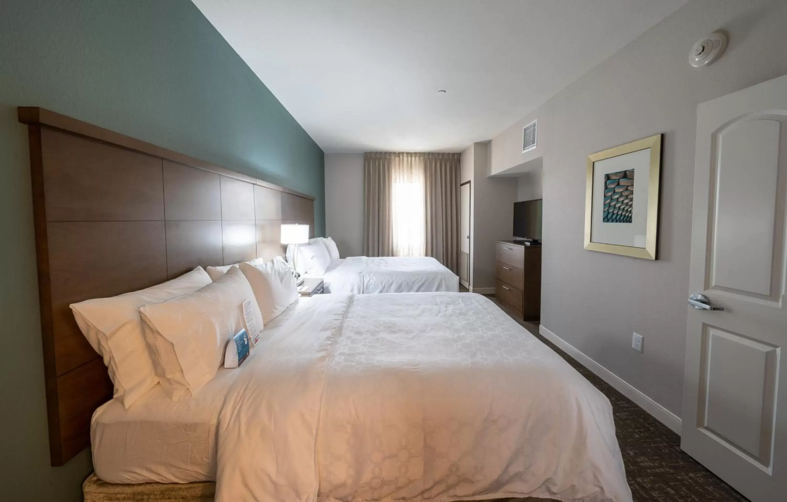 Photo of the whole room, Bed in Staybridge Suites Houston East - Baytown, an IHG Hotel