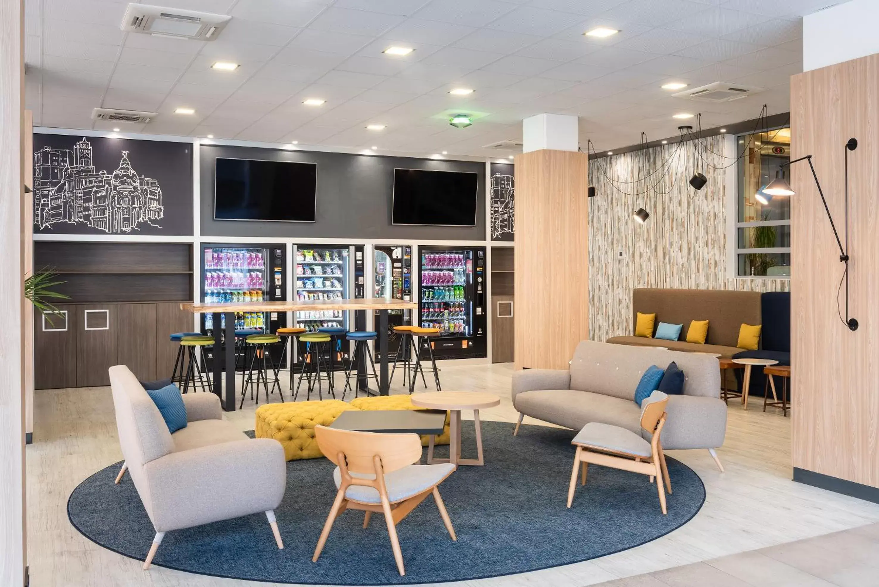 Other, Lobby/Reception in Madrid Airport Suites, Affiliated by Meliá