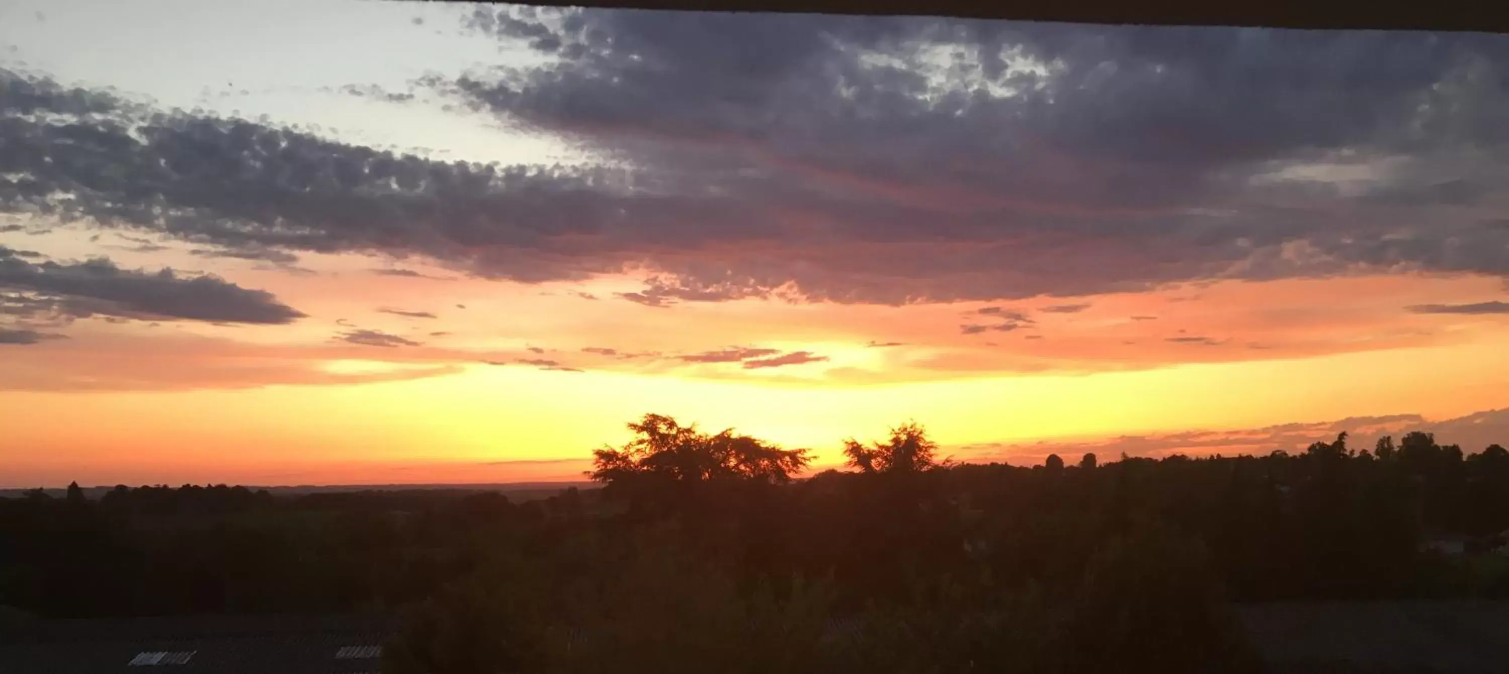 Natural landscape, Sunrise/Sunset in La Maison de Milie