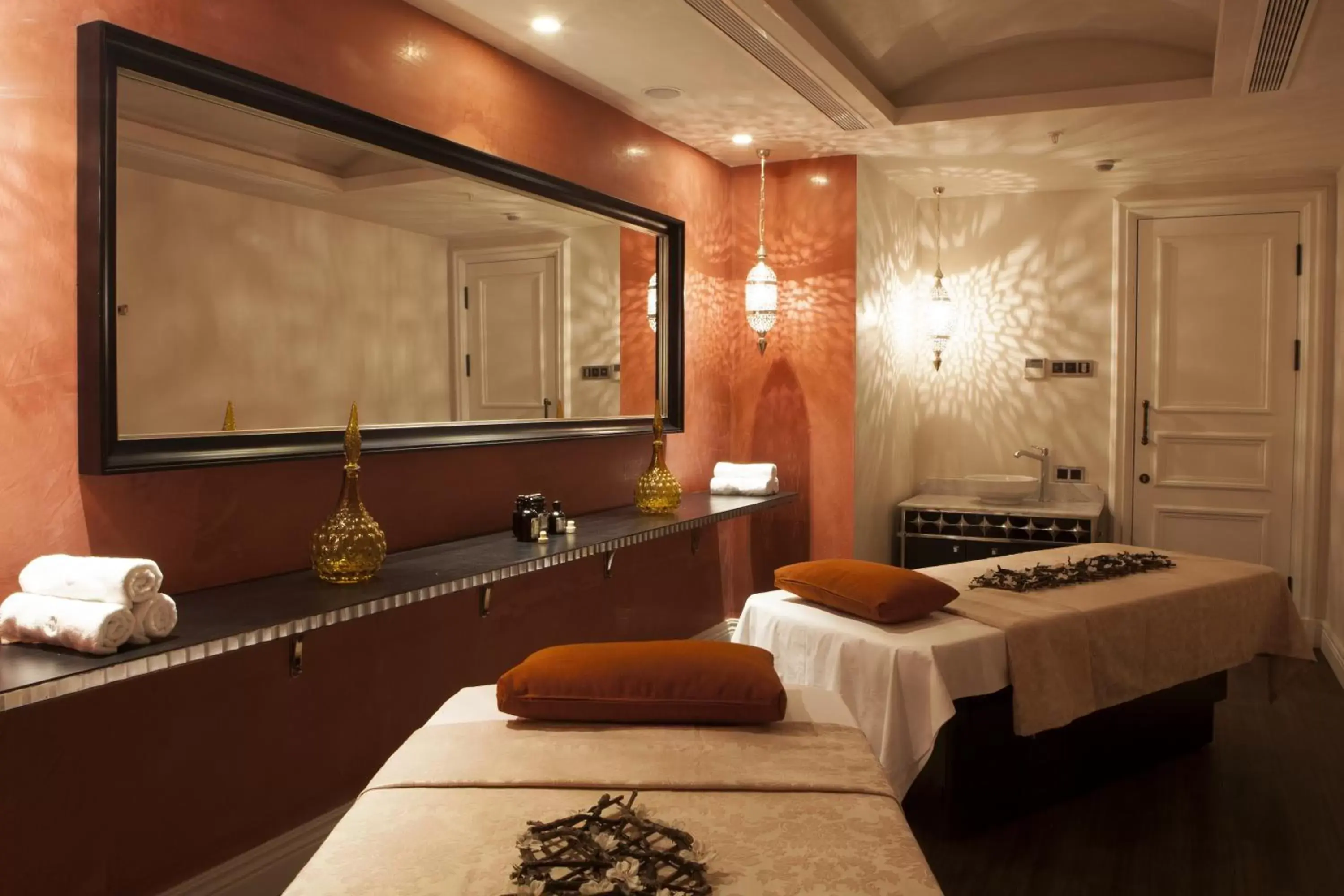 Spa and wellness centre/facilities, Bathroom in The Bank Hotel Istanbul, a Member of Design Hotels