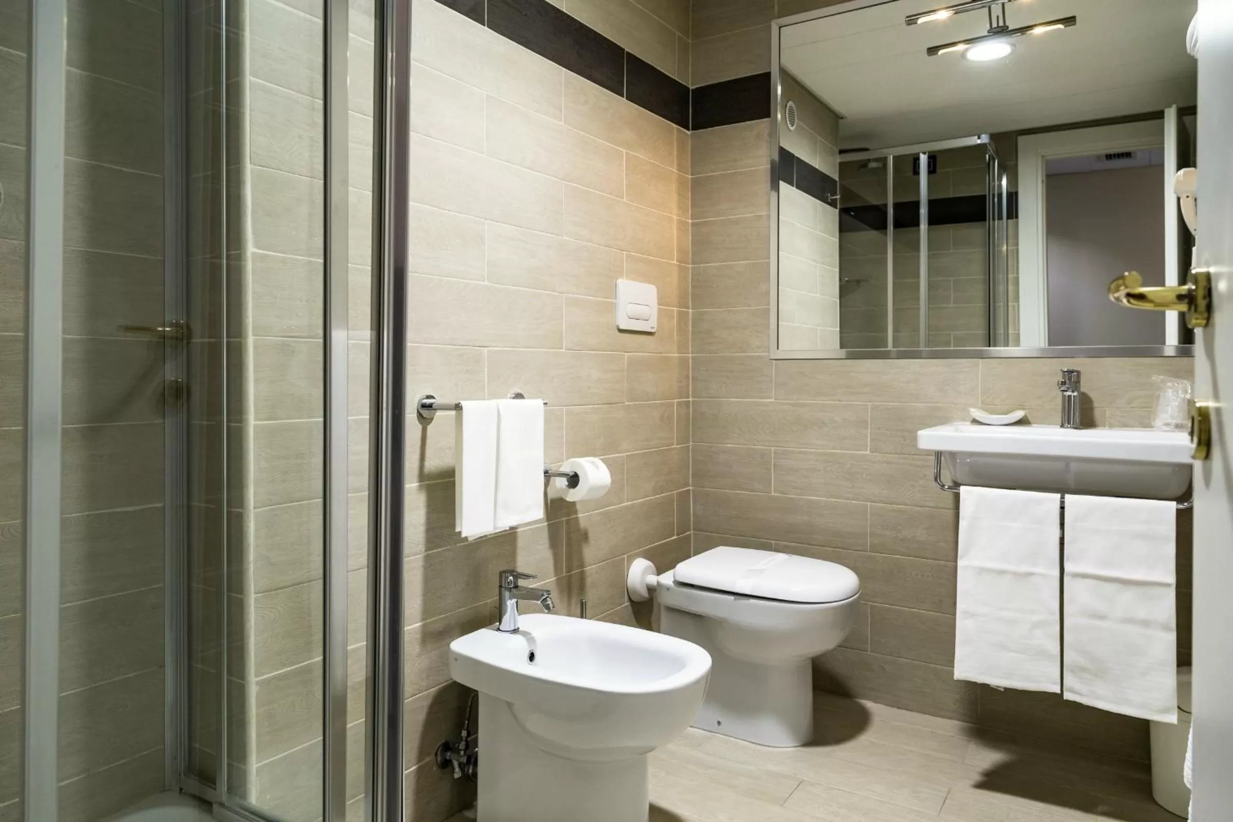 Bathroom in Hotel Pineta Palace