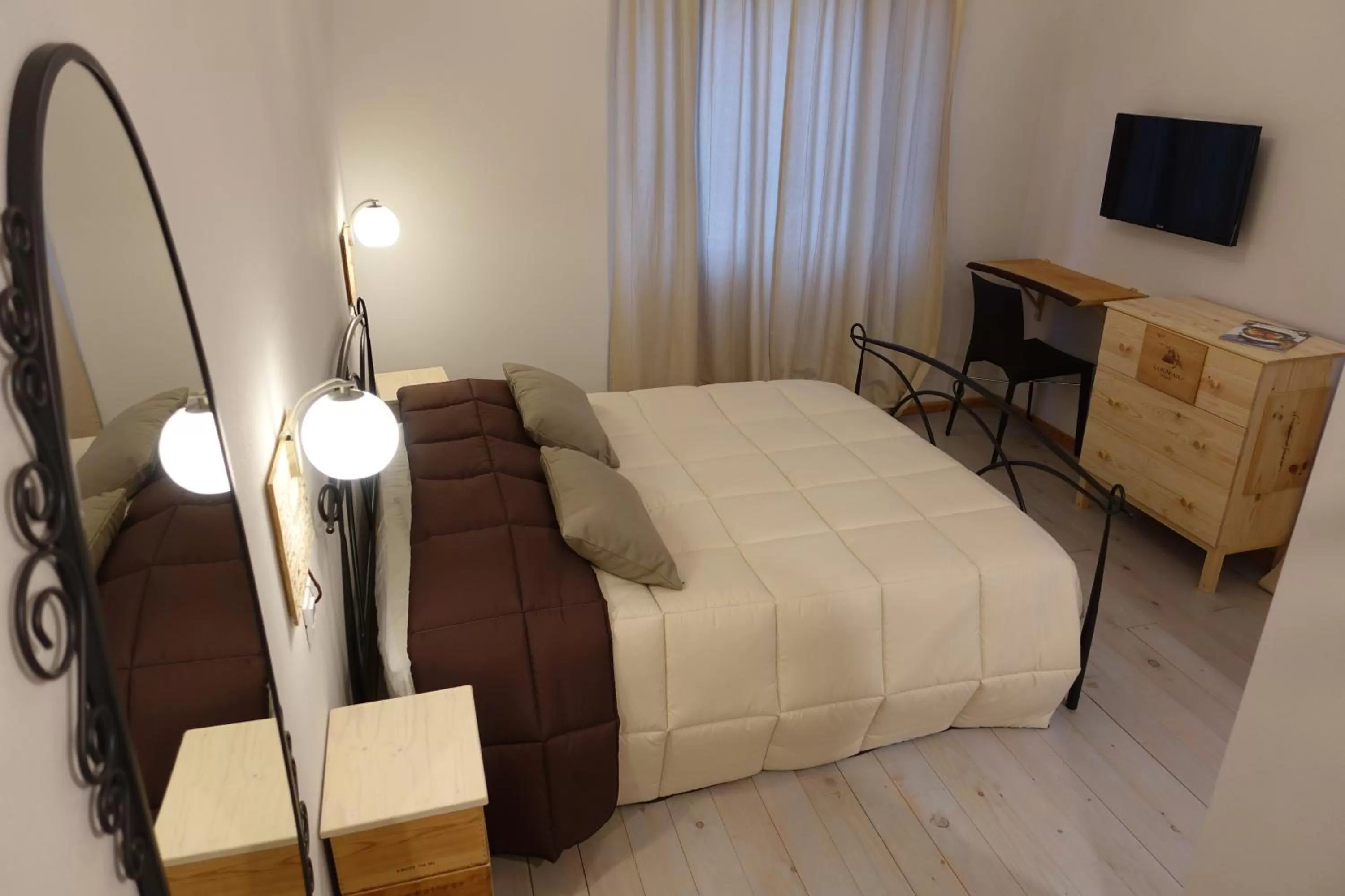 Bed in Rooms Maison 3 Magnoni