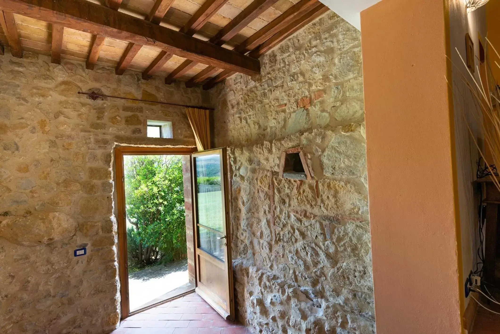 Garden view in Locanda Vesuna