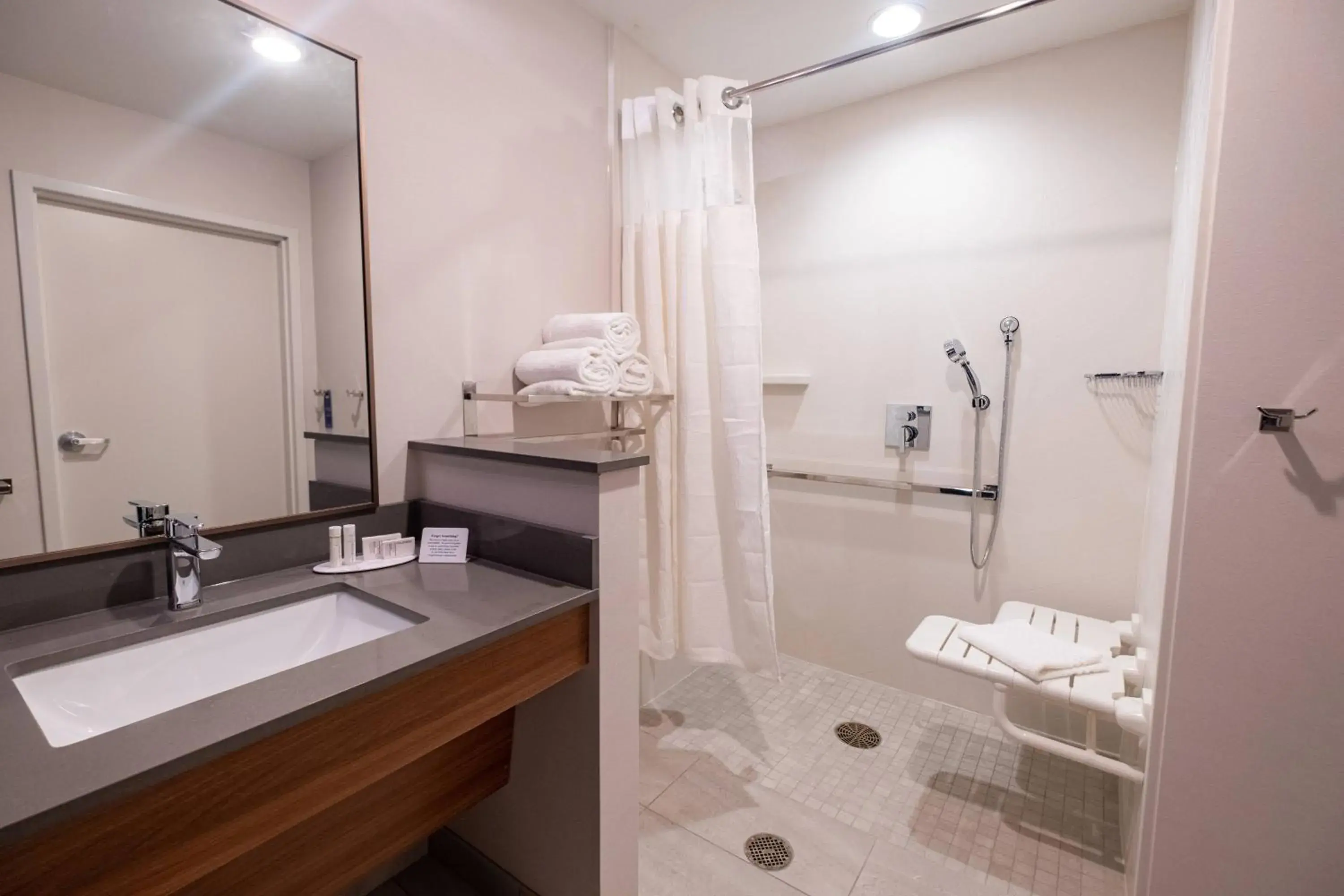 Bathroom in Fairfield by Marriott Inn & Suites Fond du Lac