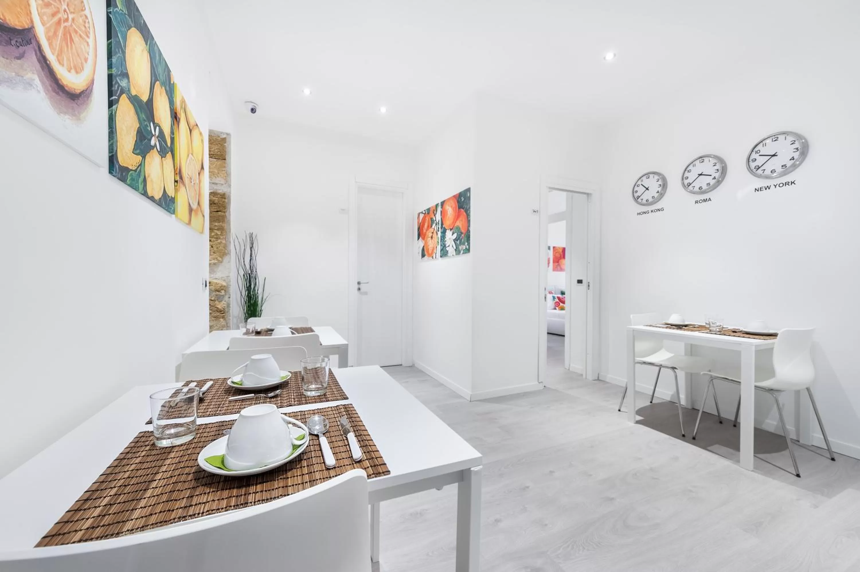 Restaurant/places to eat in Room & Breakfast Zero