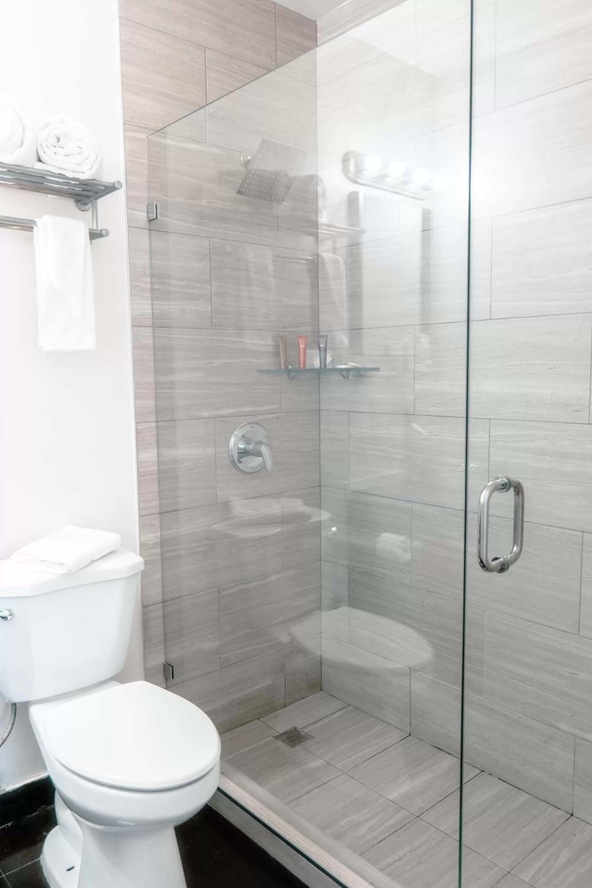 Shower in Fashion Boutique Hotel