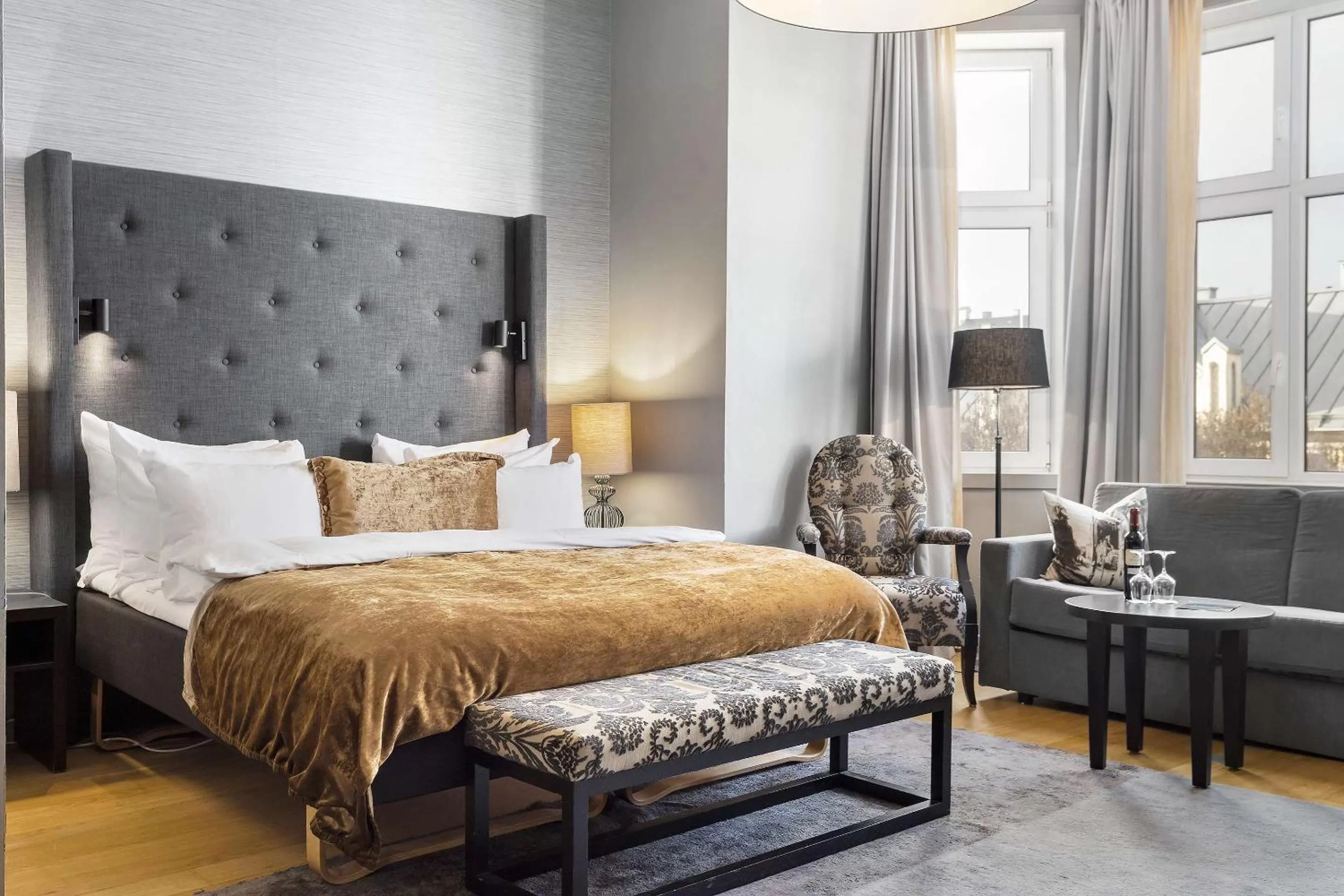 Photo of the whole room, Bed in Saga Hotel Oslo, WorldHotels Crafted