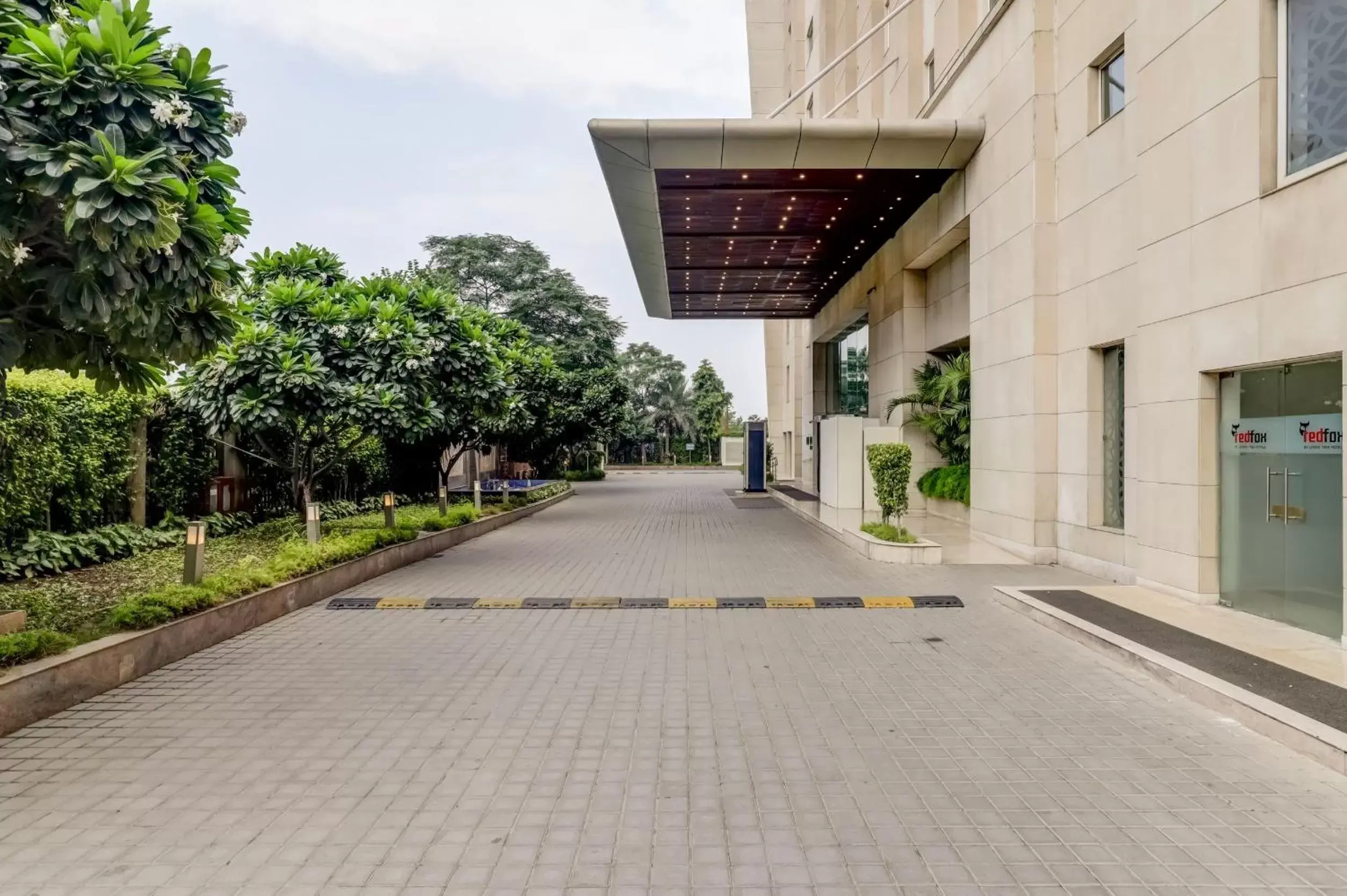 Facade/entrance in Lemon Tree Premier, Delhi Airport