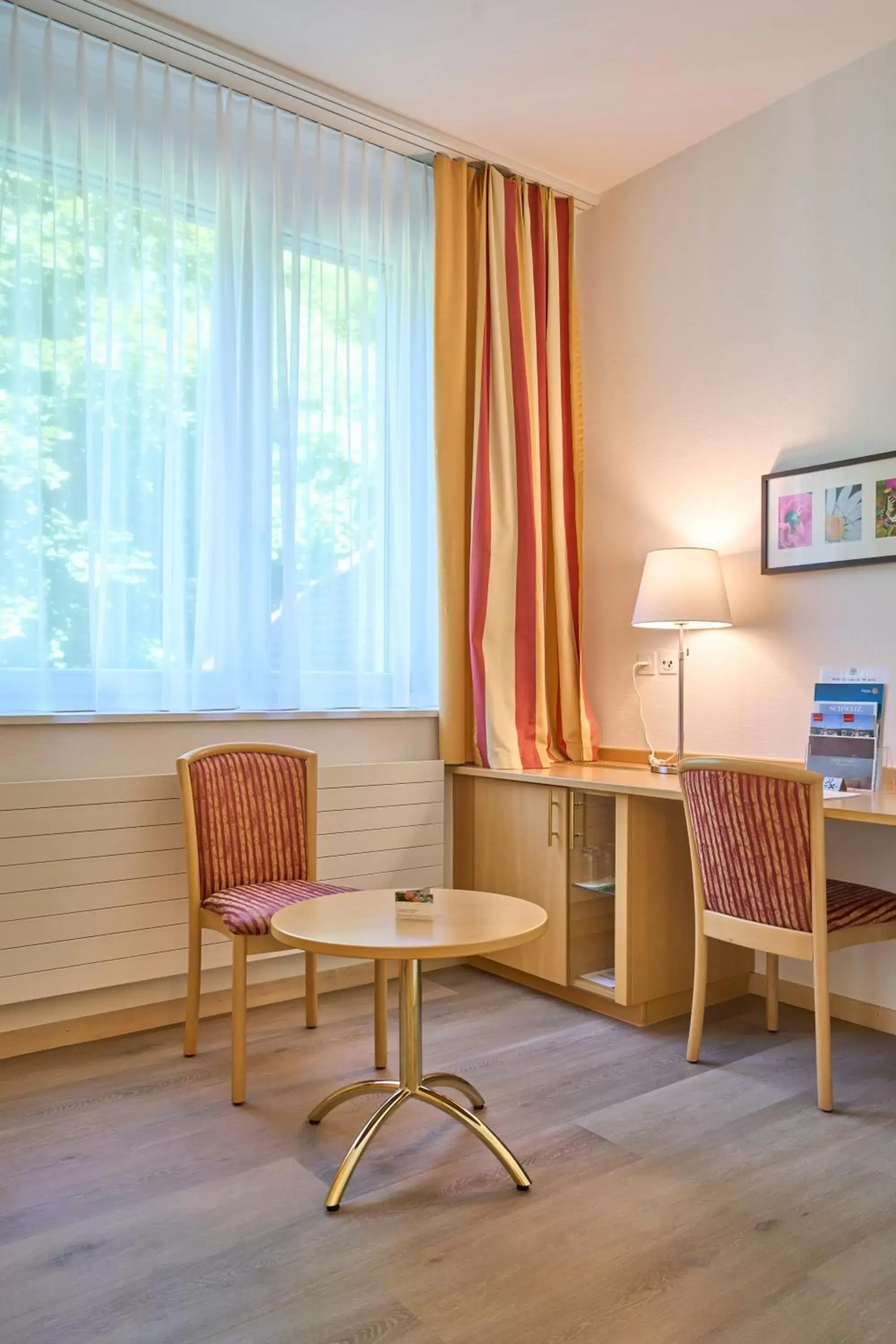 Garden view, Seating Area in Hotel Promenade