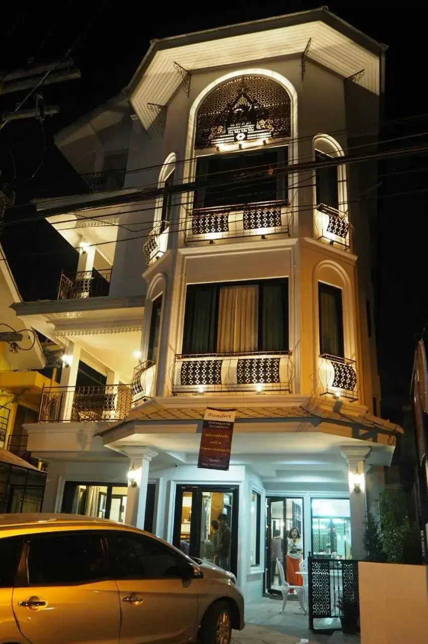 Property building in Namamema Property building in Namamema