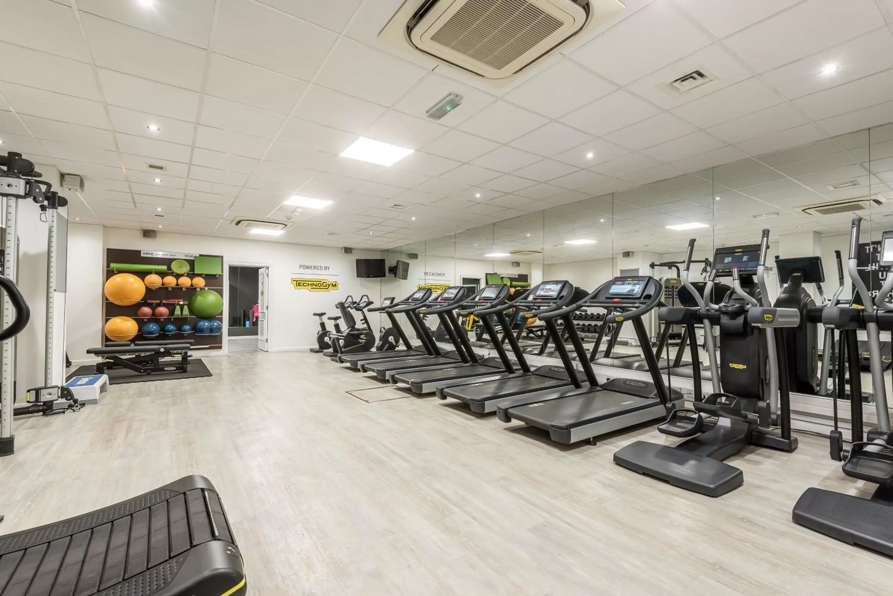 Fitness centre/facilities, Fitness Center/Facilities in Coppid Beech