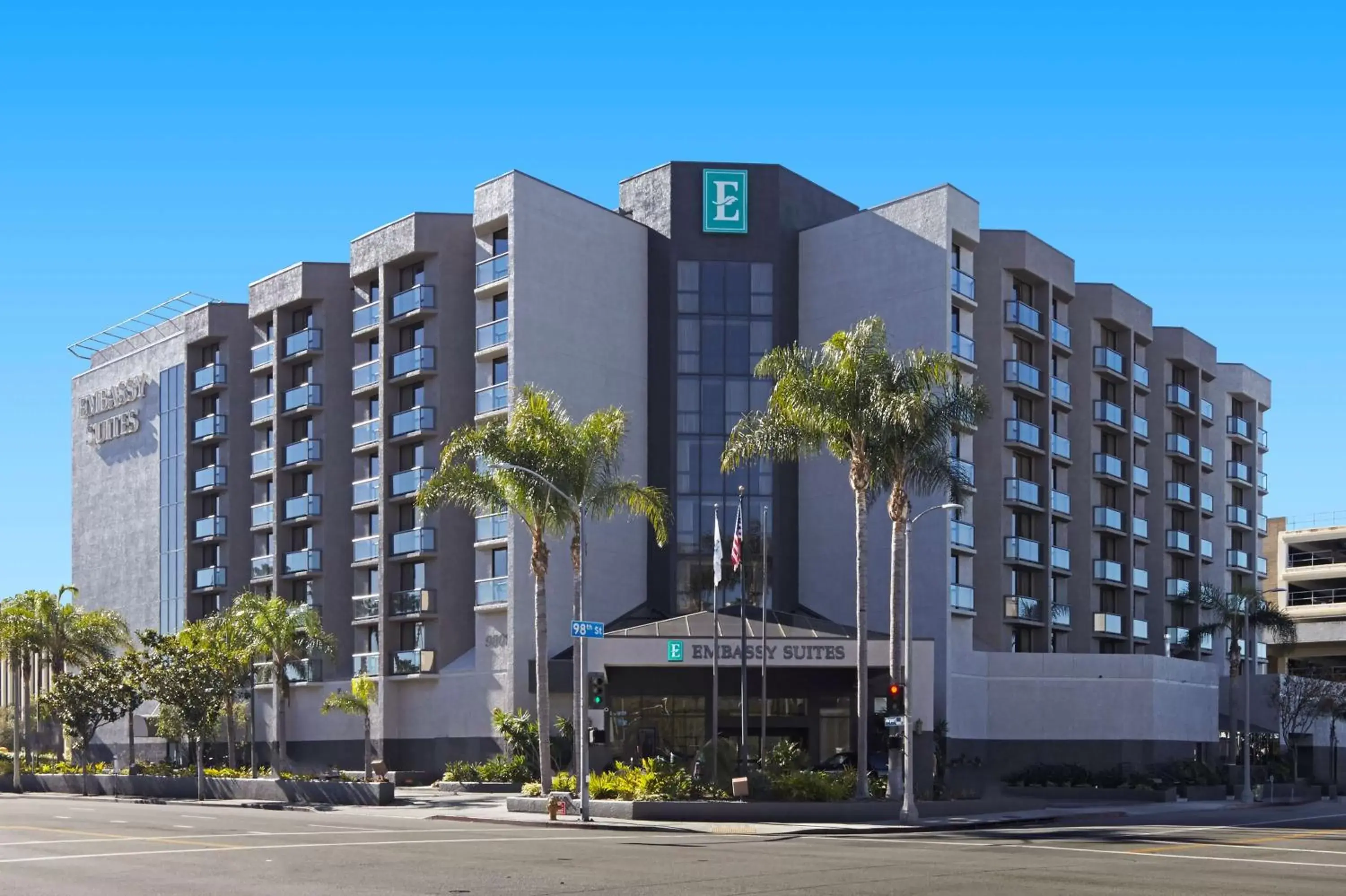 Property Building in Embassy Suites Los Angeles - International Airport/North
