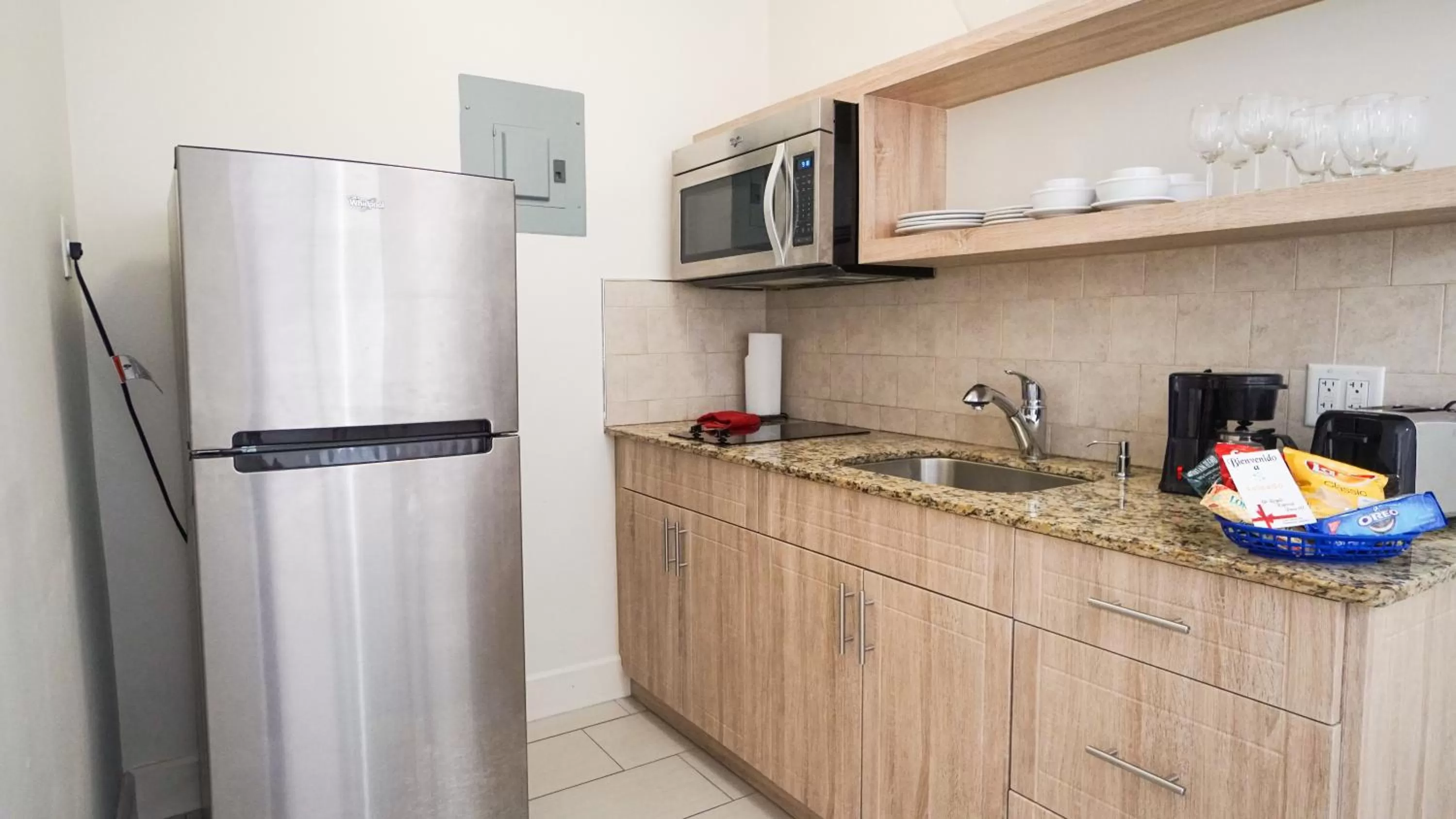 Kitchen or kitchenette in Soleado Hotel