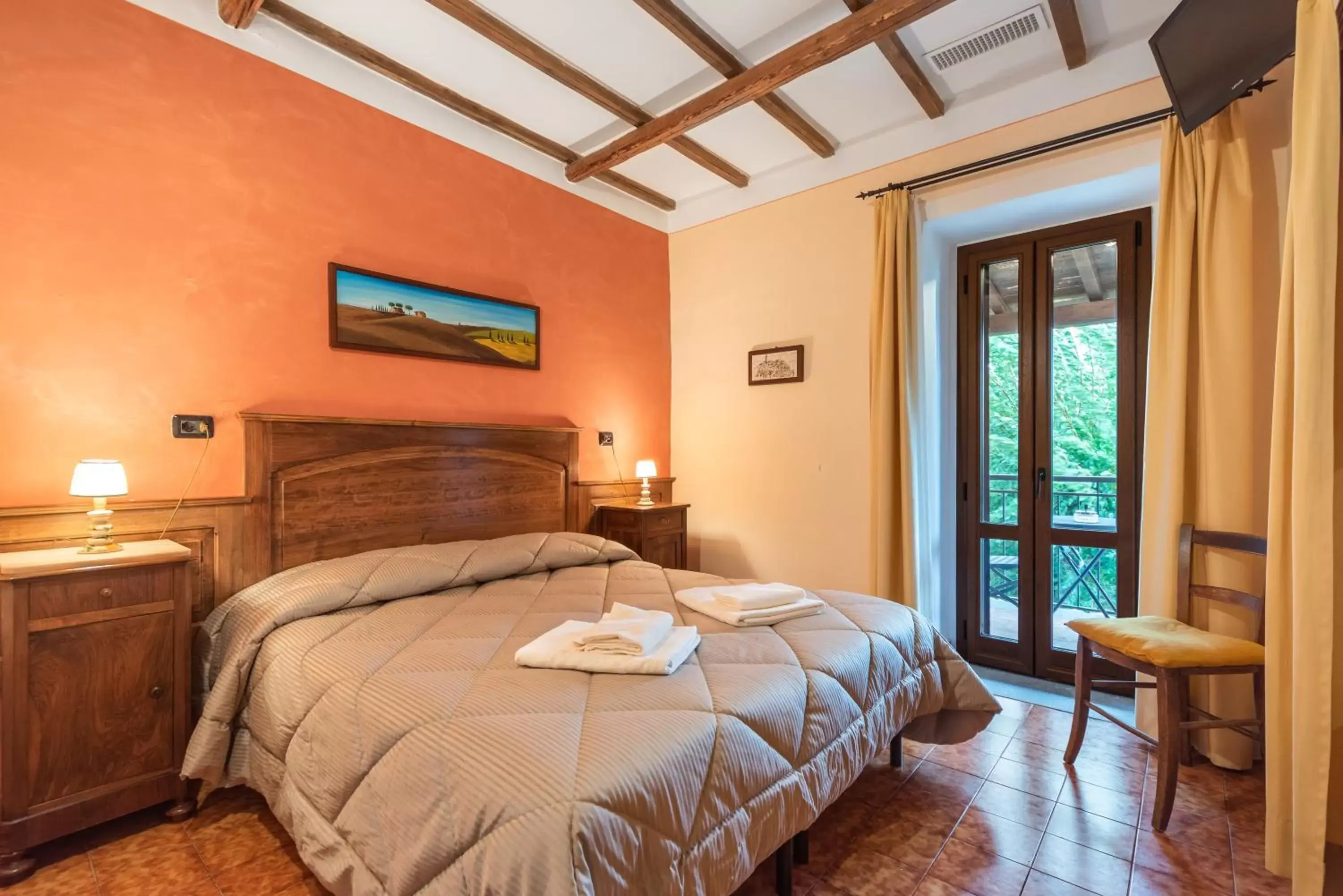 Superior Double or Twin Room with Pool View in Casale dei Gelsi Superior Double or Twin Room with Pool View in Casale dei Gelsi