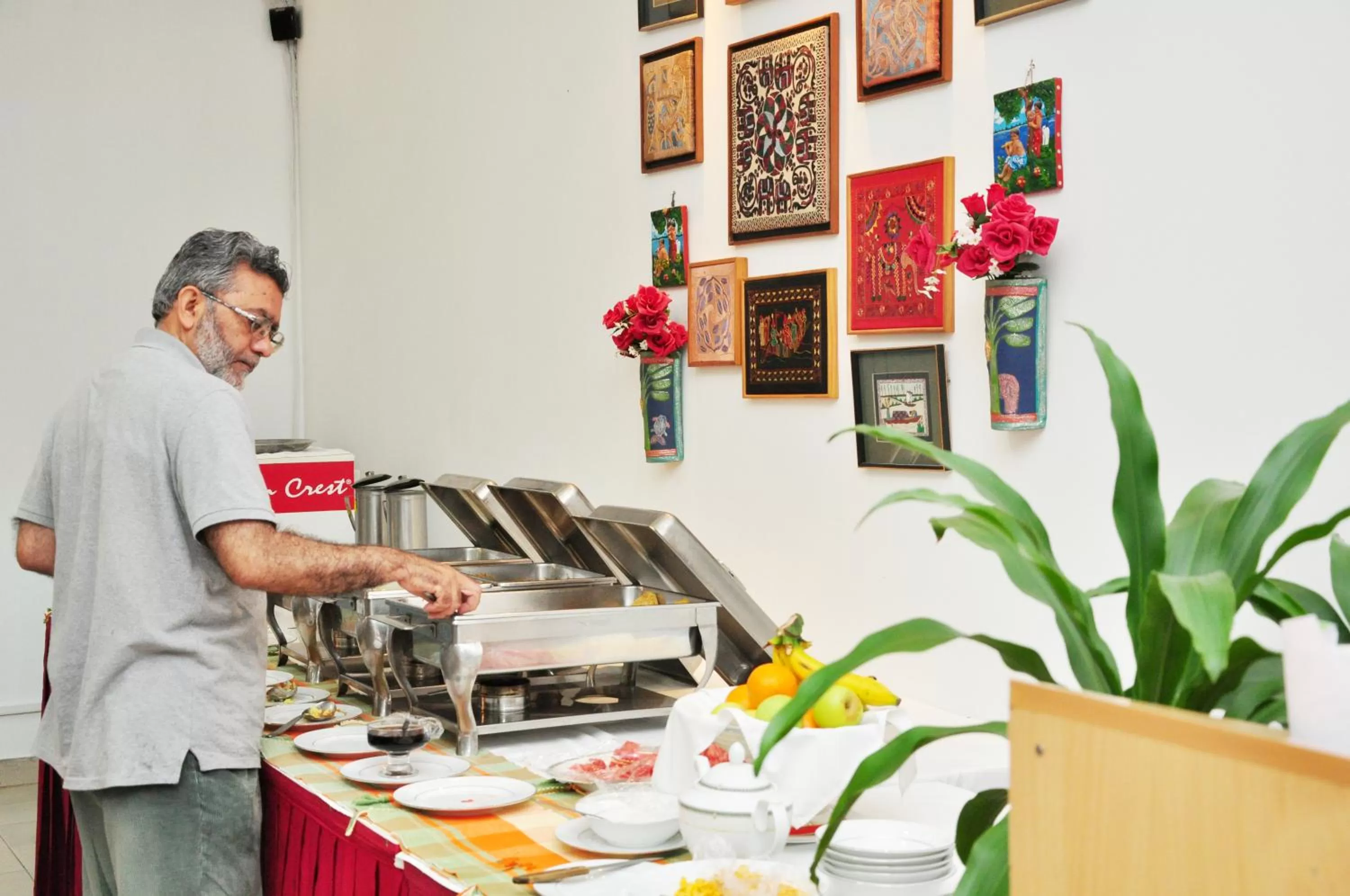 Restaurant/places to eat in Asia Pacific Hotel