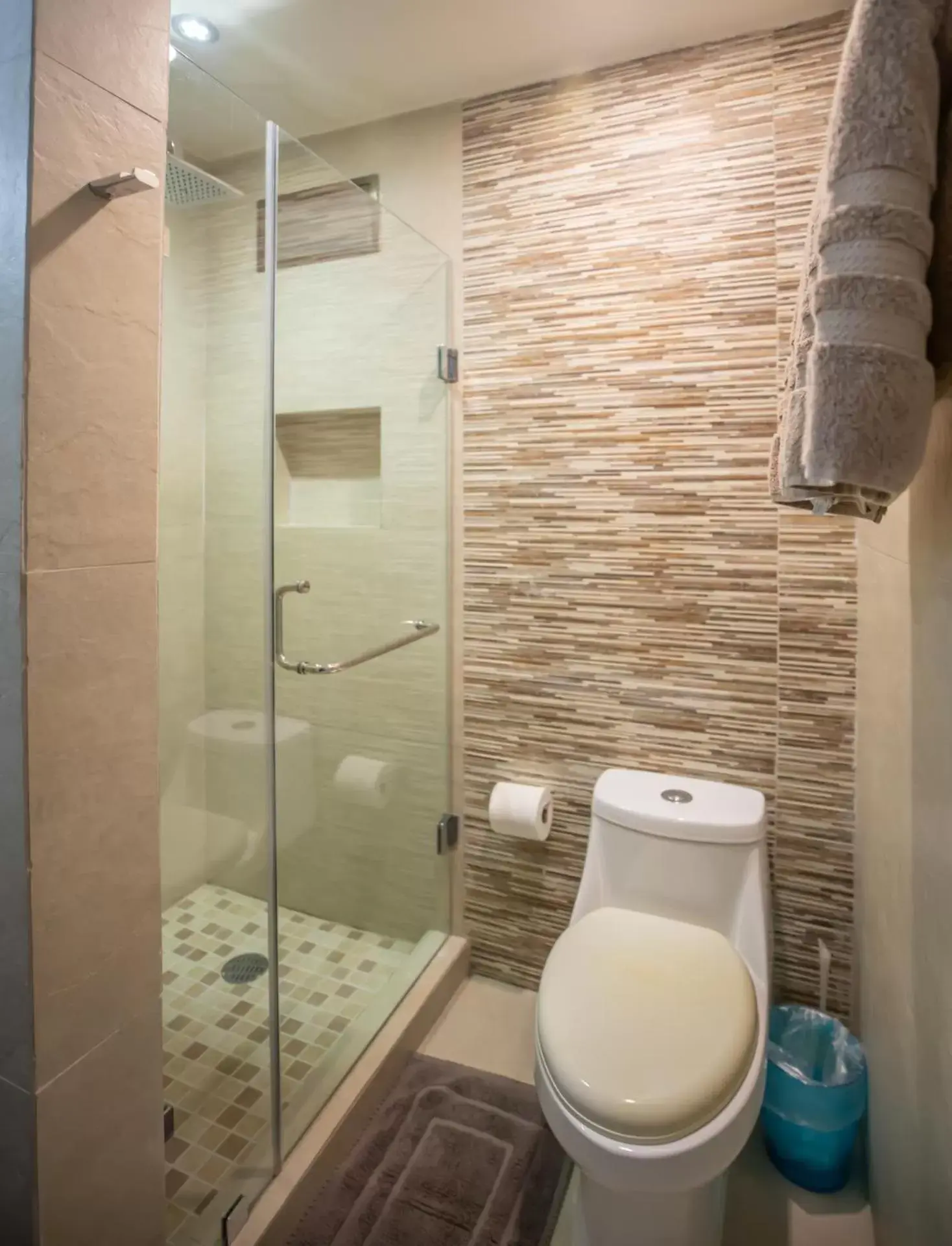 Bathroom in Beachfront Penthouses by LivIN Cancun