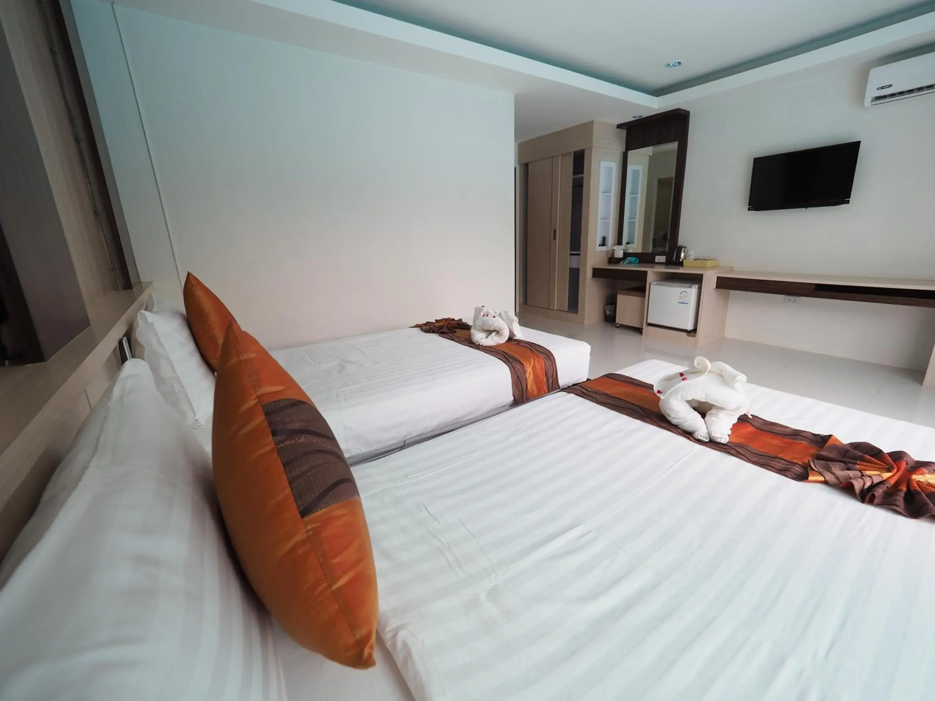 Bed in Lanta Fevrier Resort