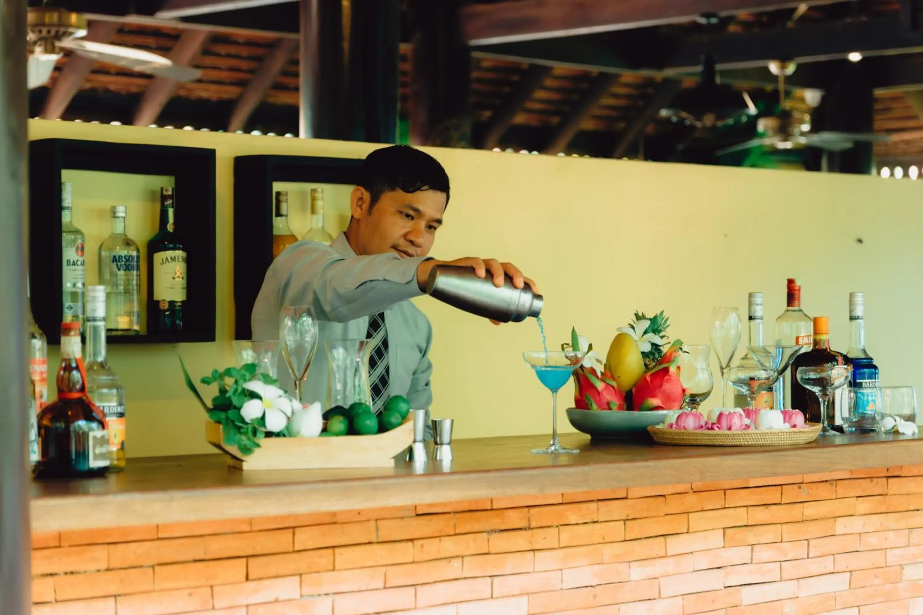 Lounge or bar in Pandora Suite D'Angkor Lounge or bar in Pandora Suite D'Angkor