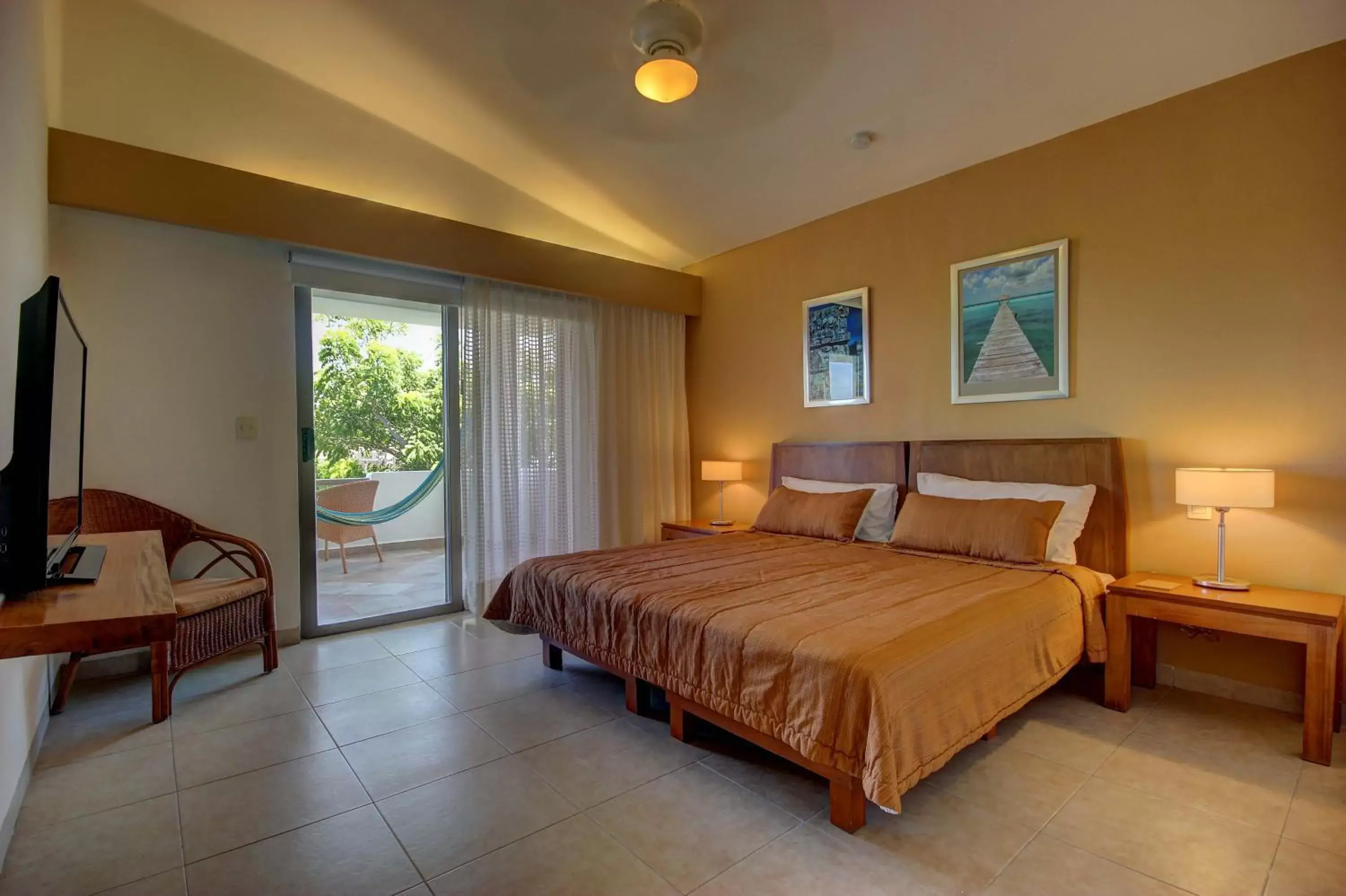 Bedroom, Bed in Riviera Maya Suites