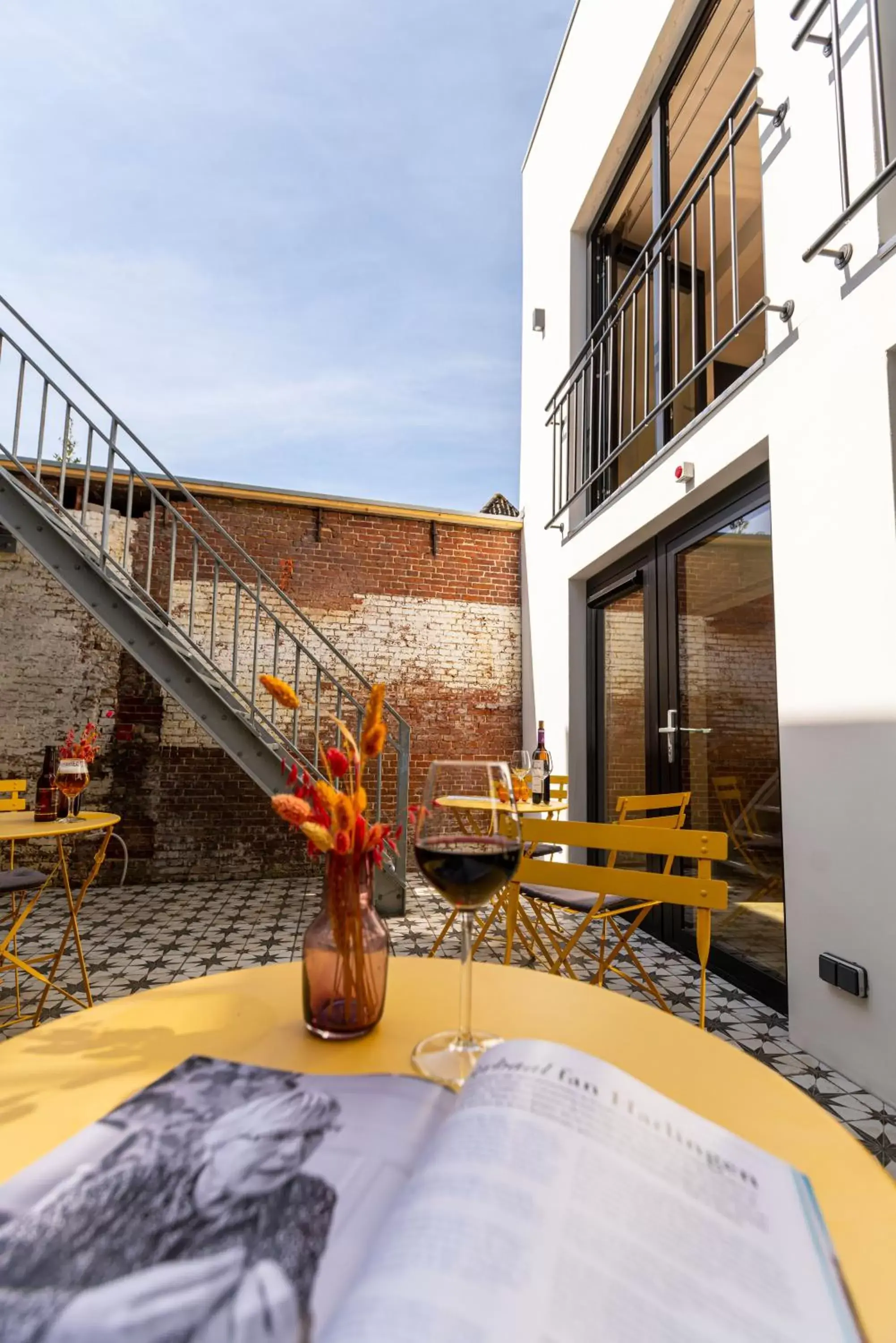 Patio in Boutiquehotel Dokkum