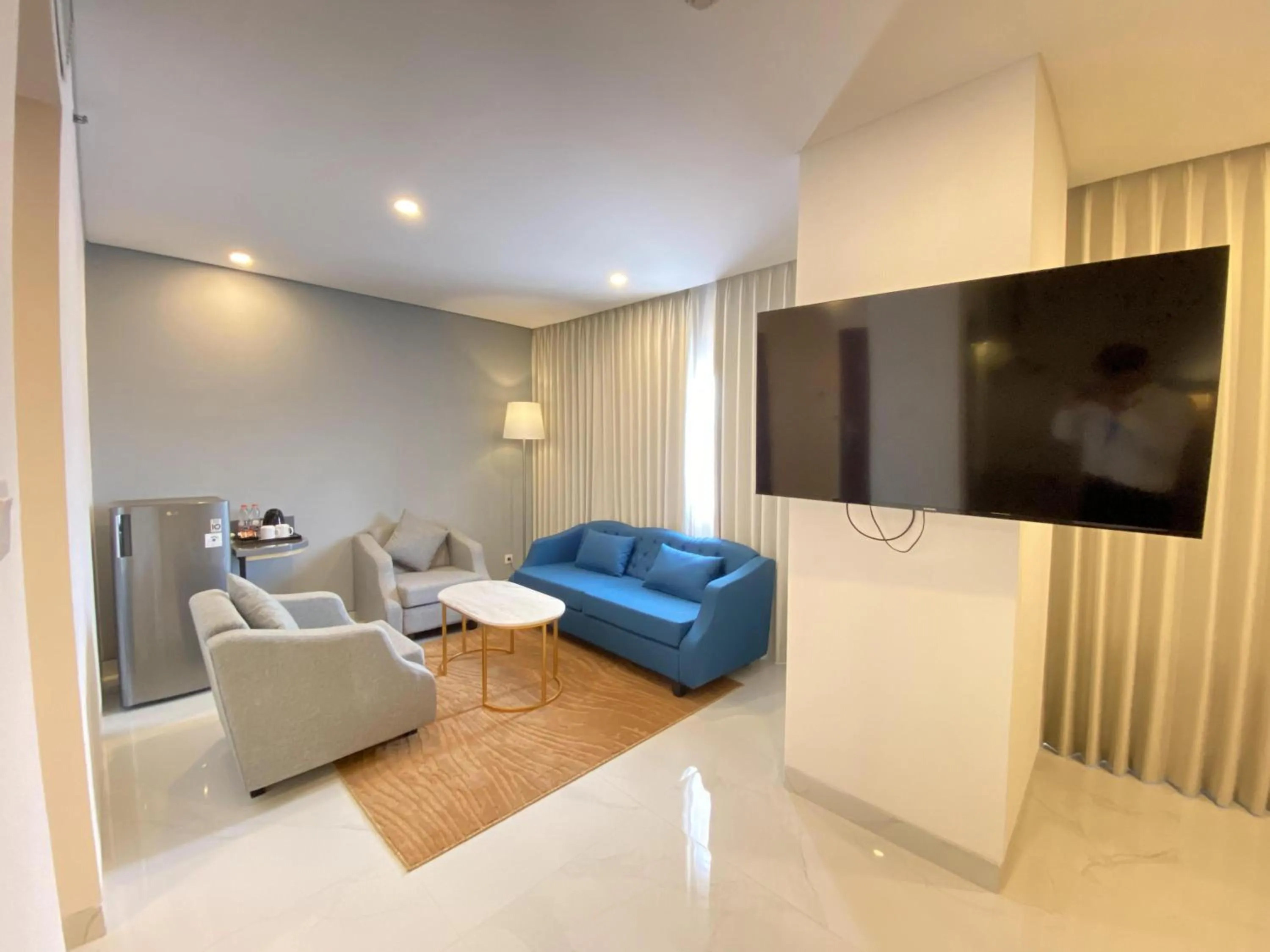 Seating area in THE 1O1 Malang OJ