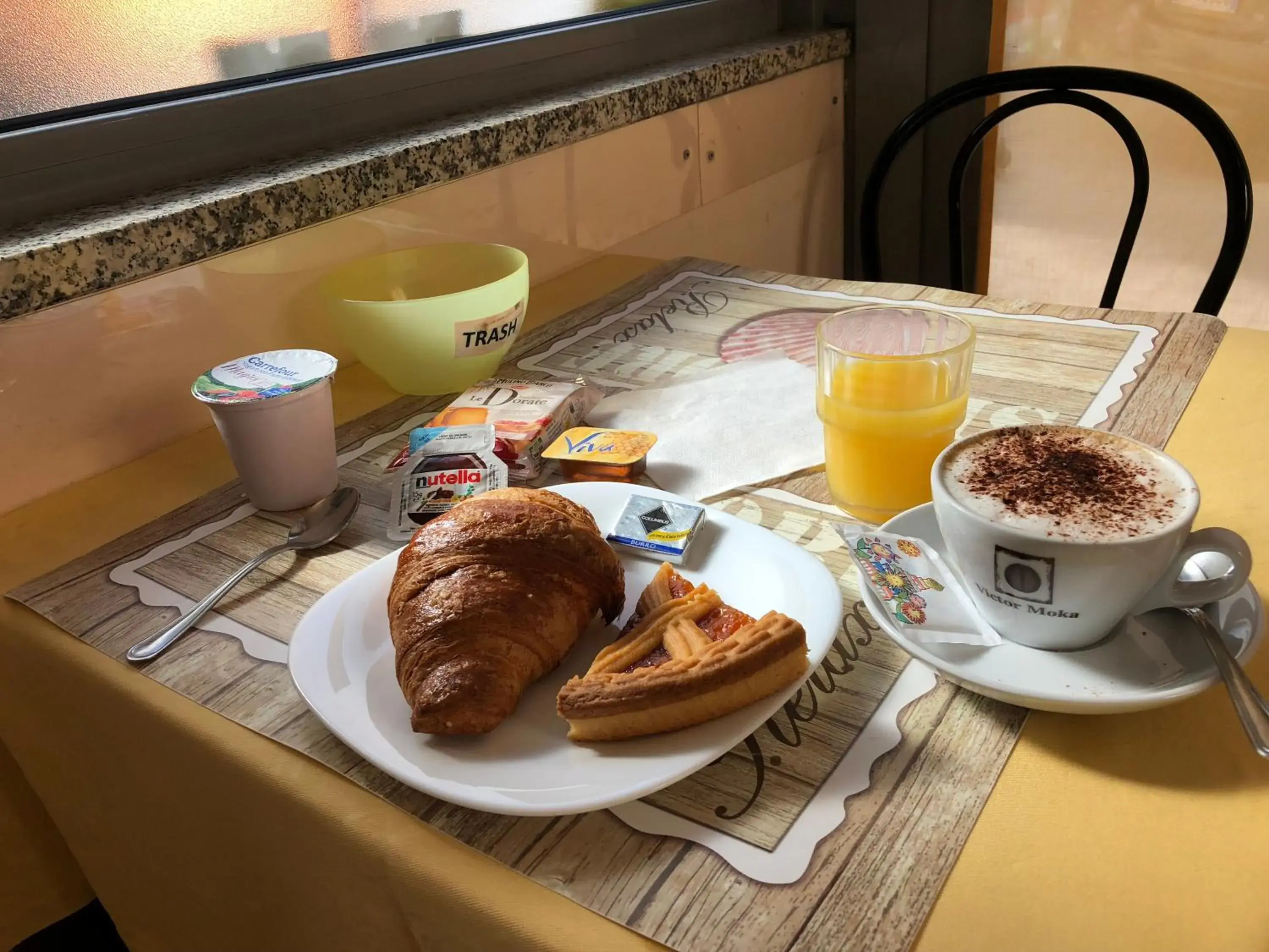 Breakfast in Hotel La Caravella