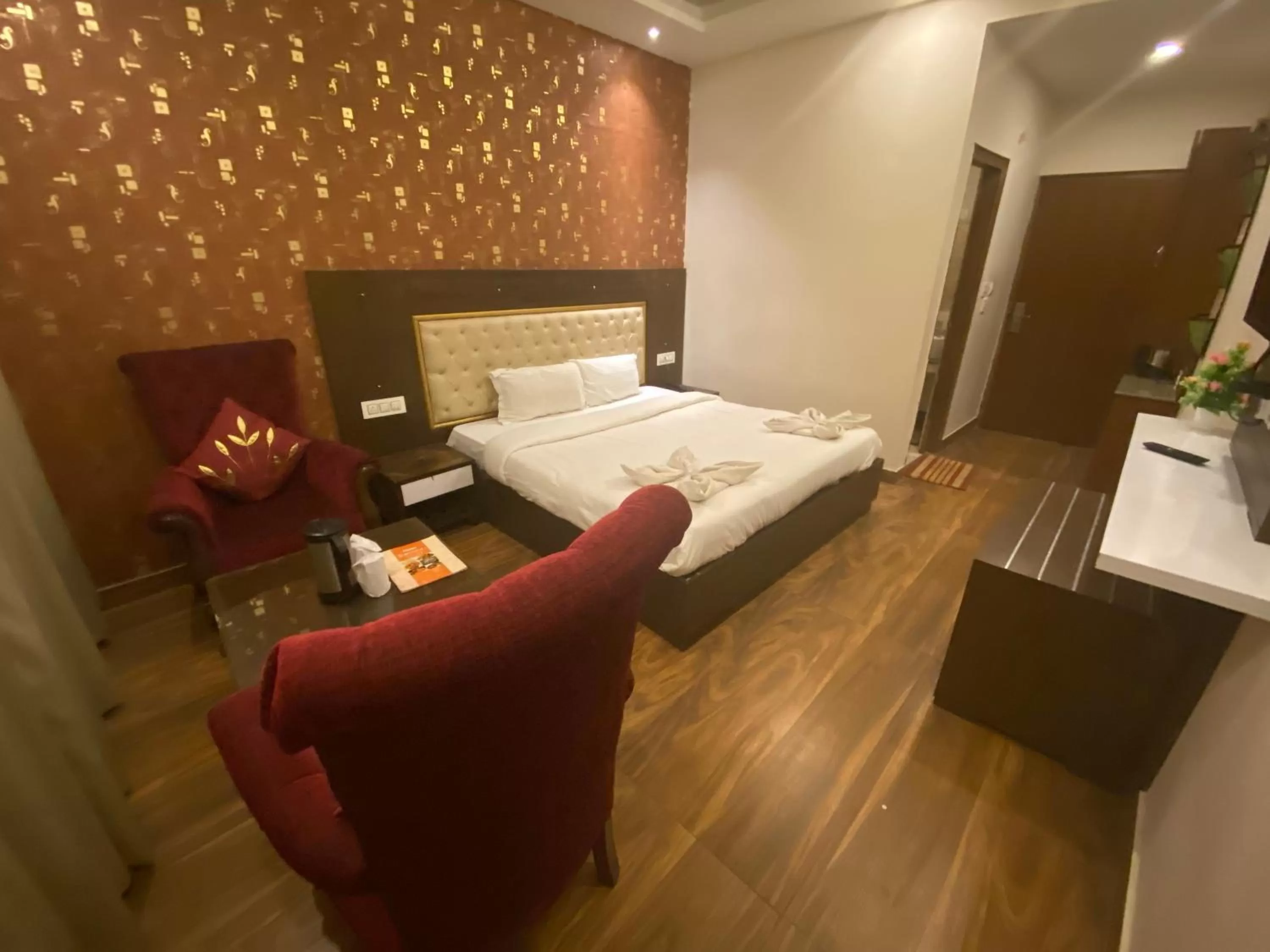 Bed in Hotel Ambika Resort Manali