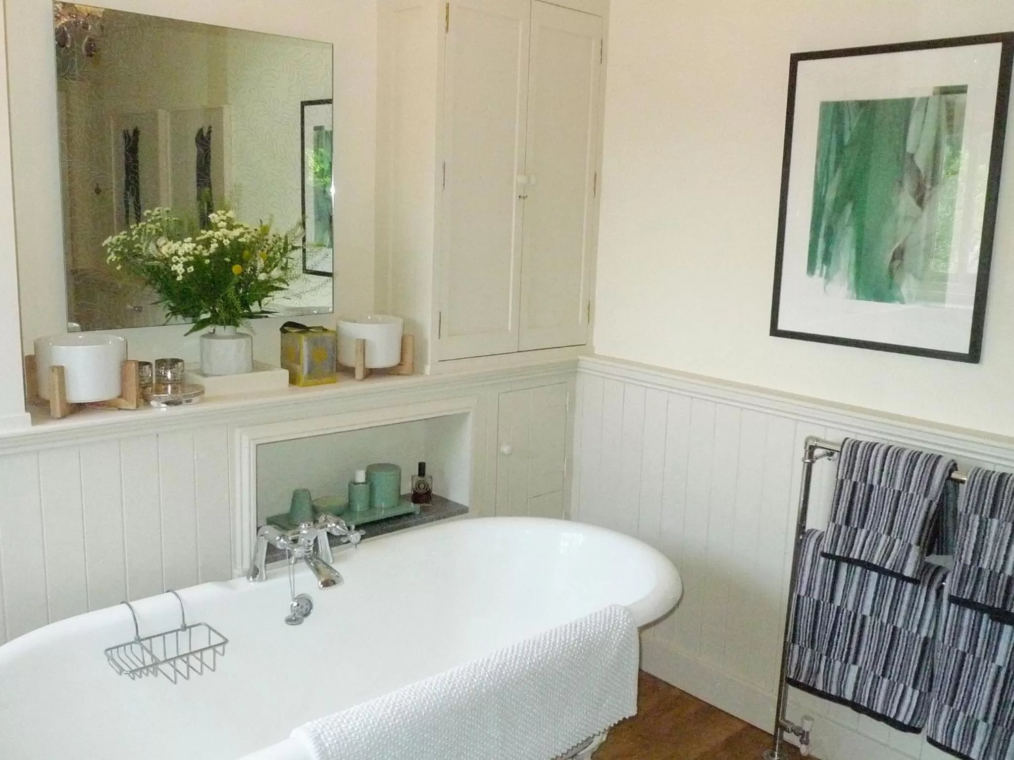 Shower, Bathroom in Tinsmiths House